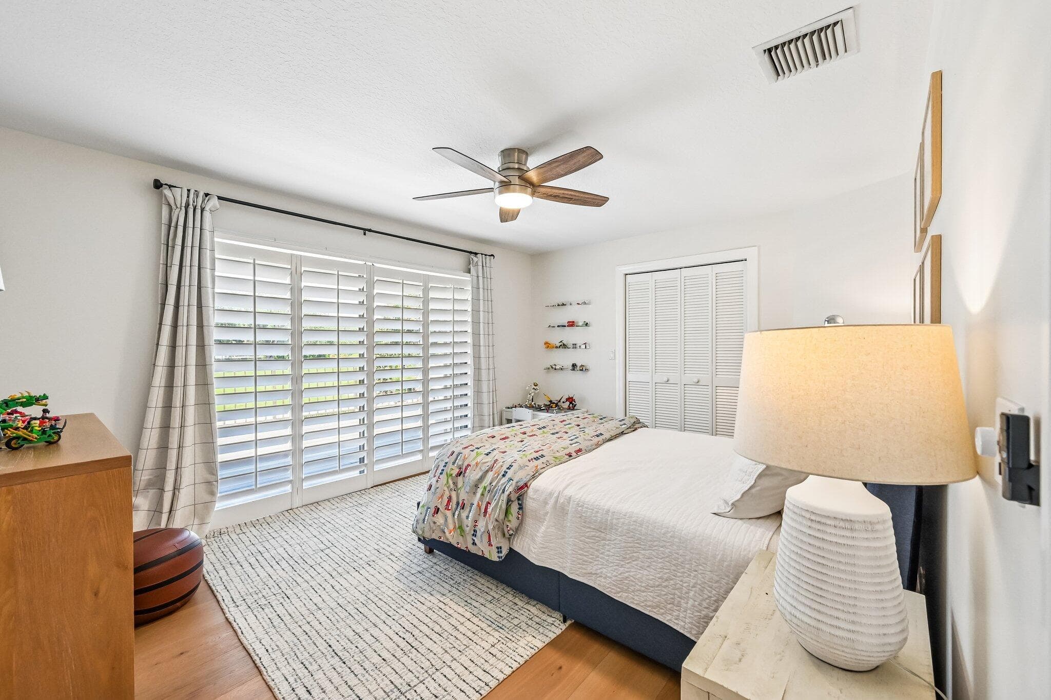 15 Carrick Road, Palm Beach Gardens, FL 33418 — photo 40 of 53
