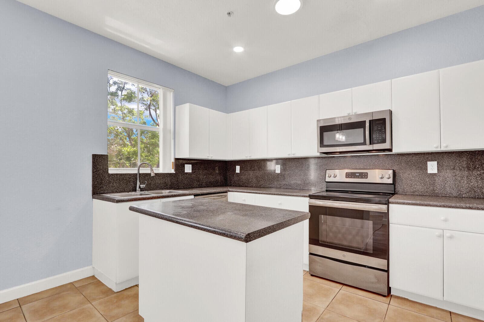 3904 Shoma Drive, Royal Palm Beach, FL 33414 — photo 19 of 42