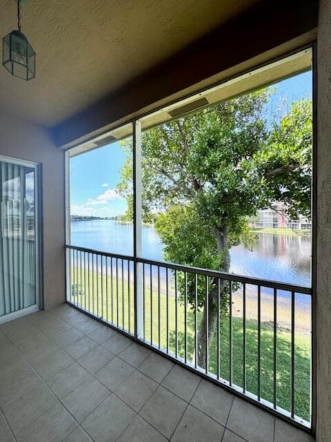 7842 Exeter Boulevard E, Tamarac, FL 33321 — photo 3 of 45
