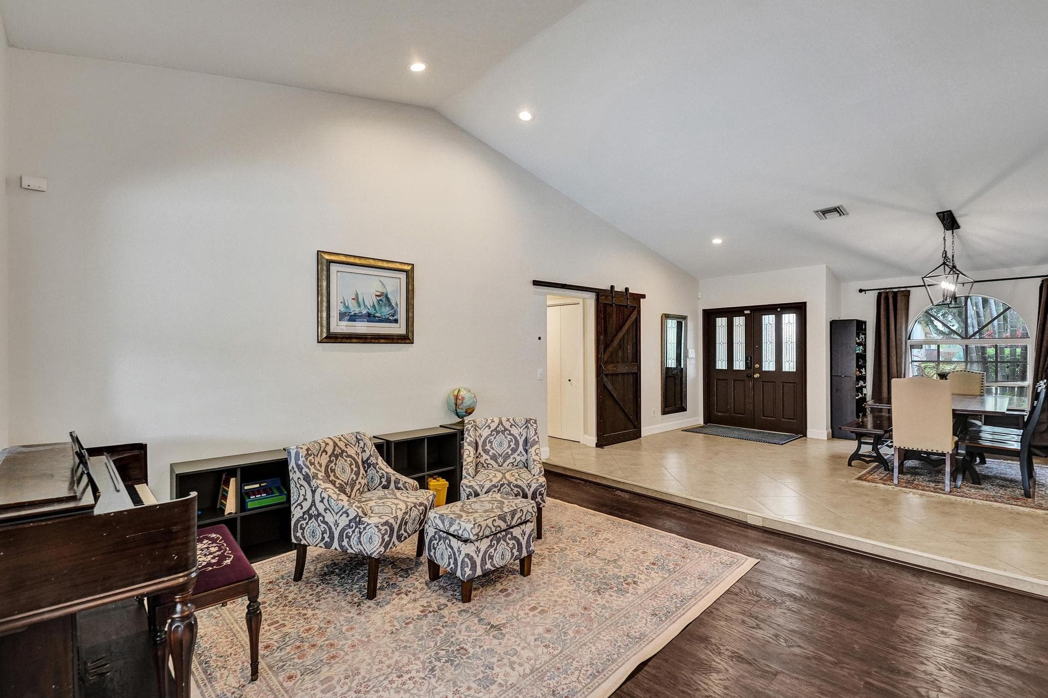 10050 NW 14th Street, Plantation, FL 33322 — photo 3 of 60