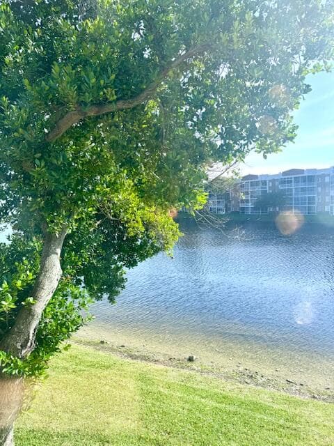 7842 Exeter Boulevard E, Tamarac, FL 33321 — photo 18 of 45