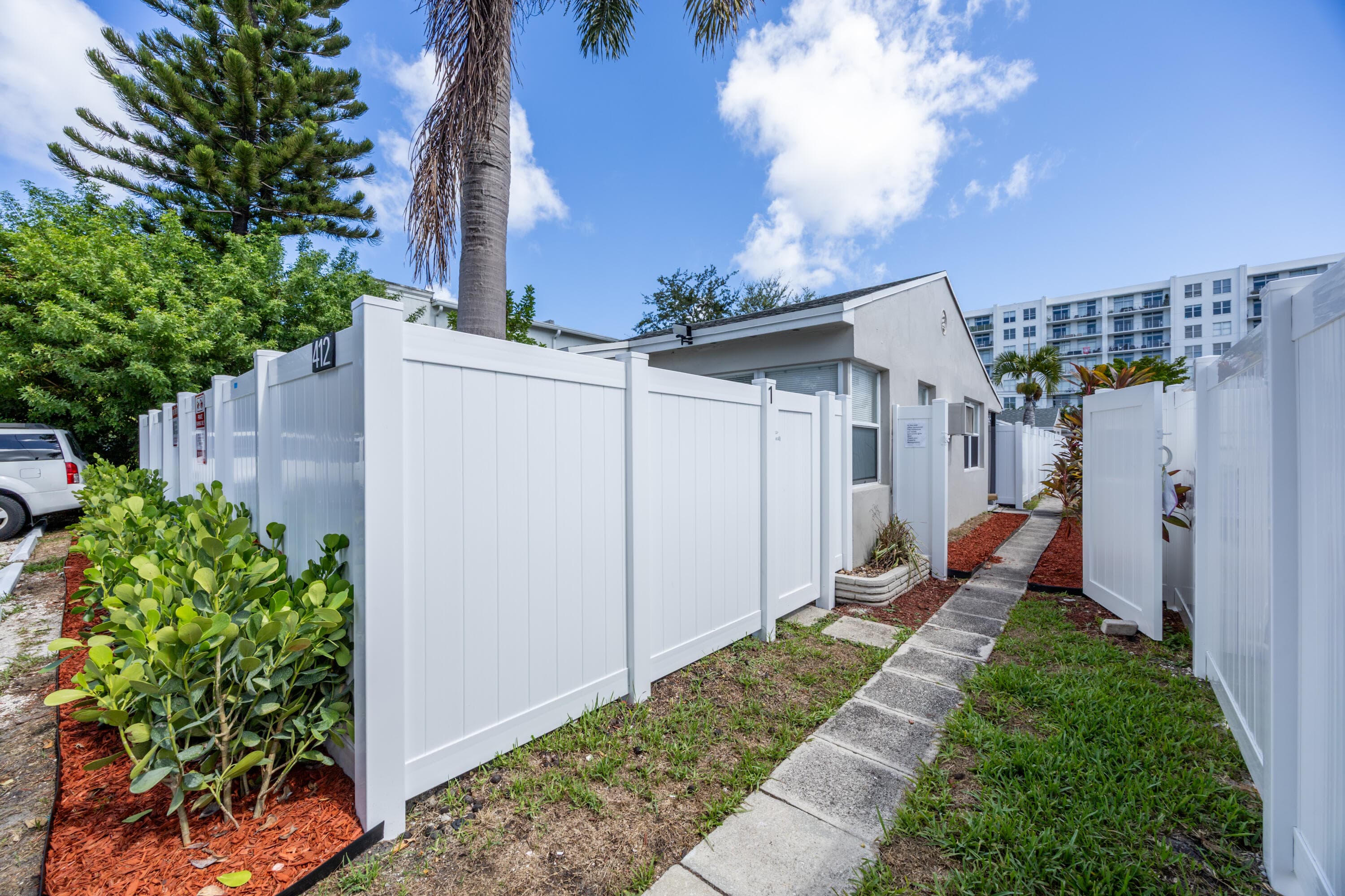 412 SE 16th Street 3, Fort Lauderdale, FL 33316 — photo 8 of 39