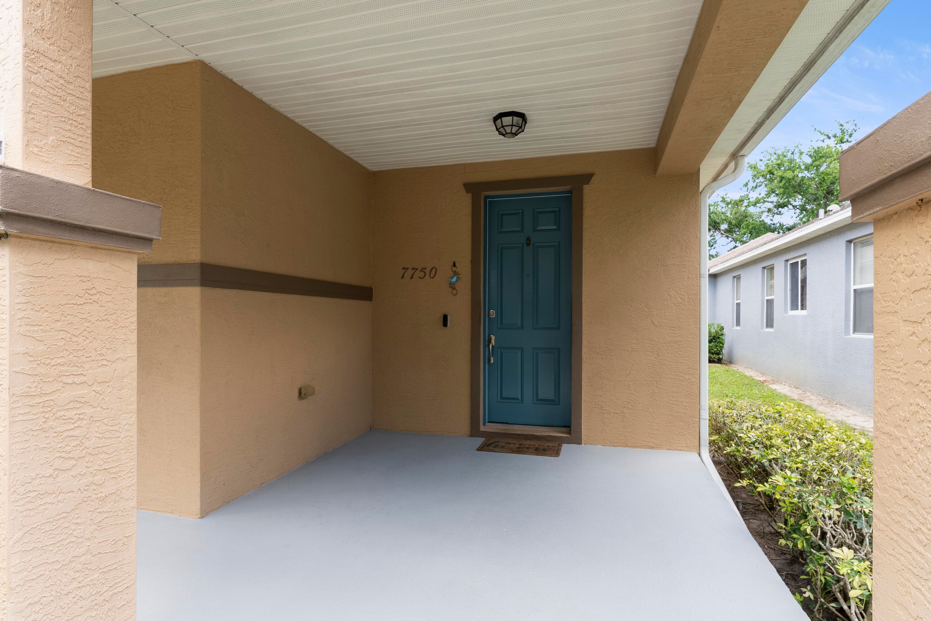 7750 15th Street, Vero Beach, FL 32966 — photo 4 of 33