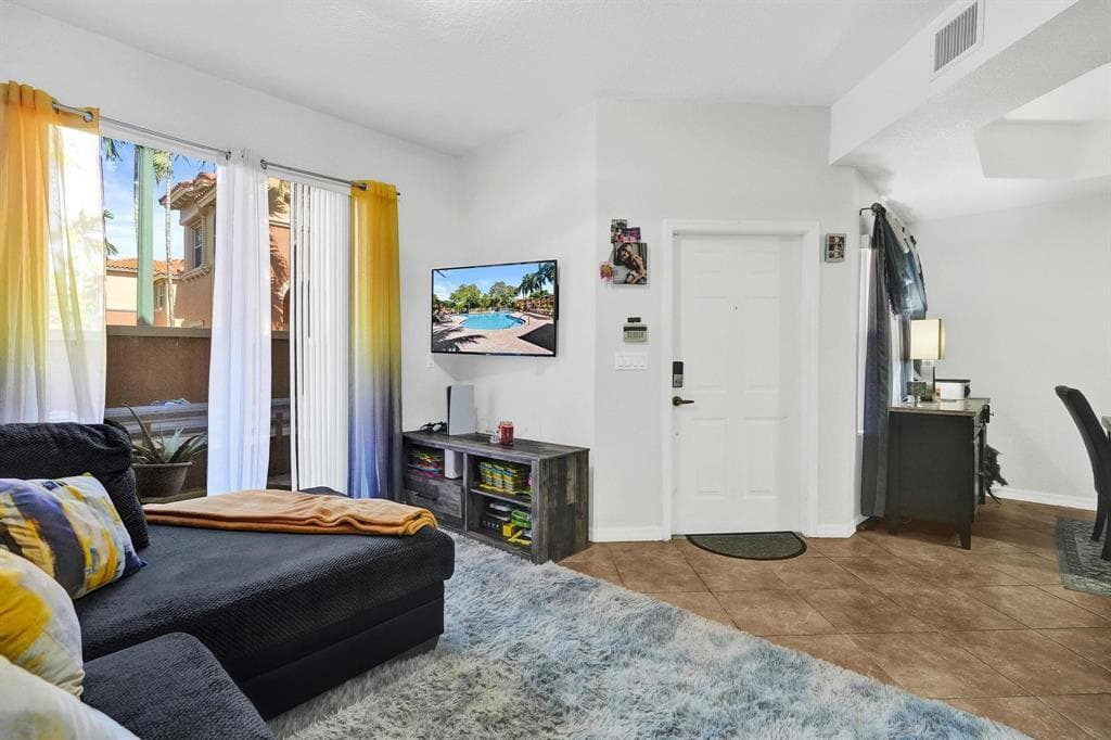 2315 Clipper Place, Fort Lauderdale, FL 33312 — photo 4 of 29