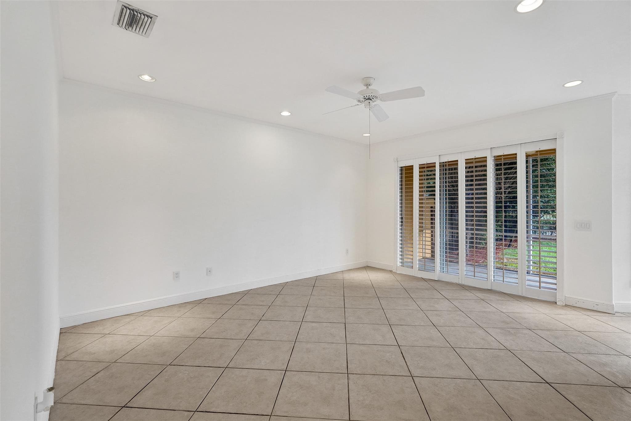 10902 Tamoron Lane, Boca Raton, FL 33498 — photo 11 of 66