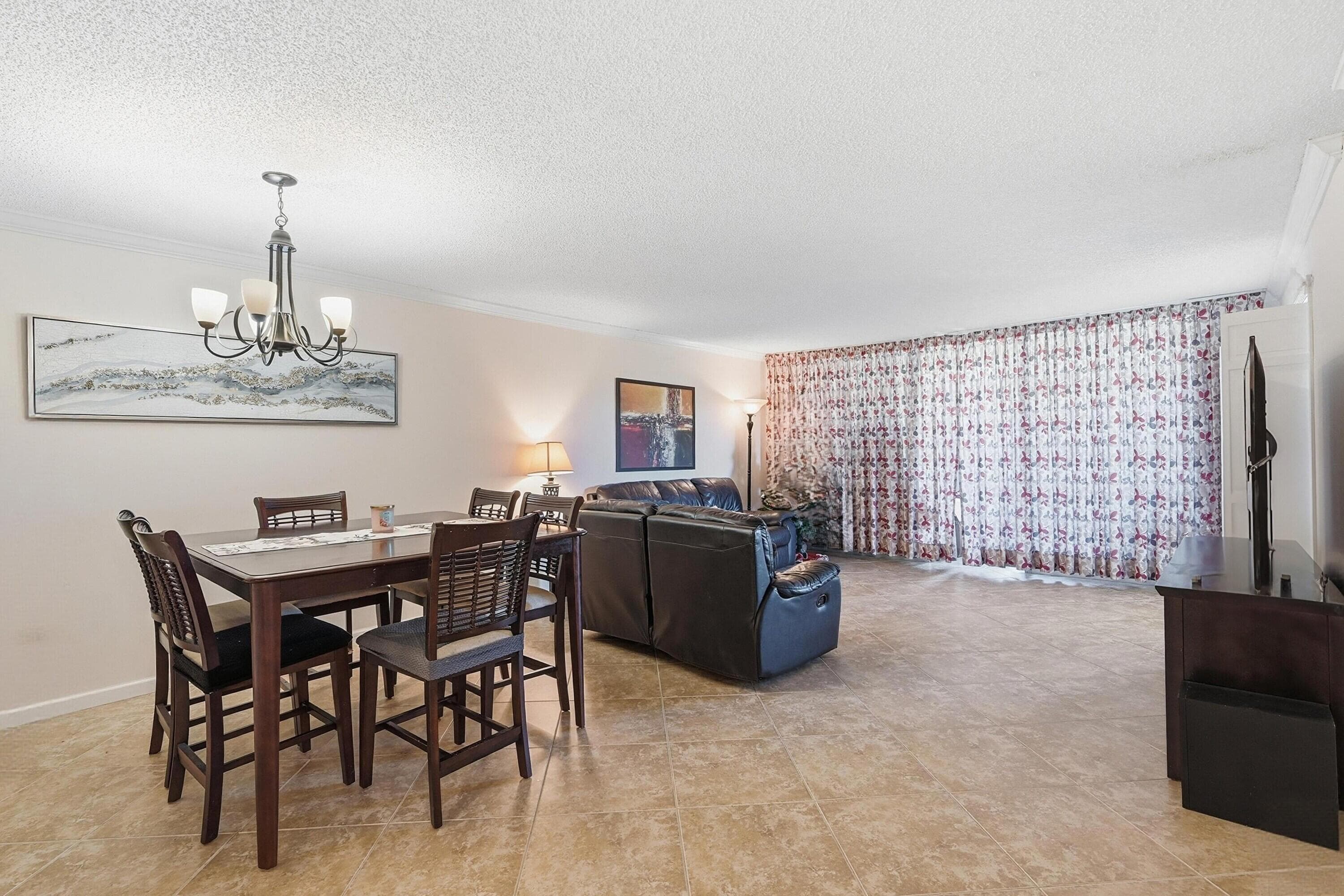 2601 S Course Drive 202, Pompano Beach, FL 33069 — photo 4 of 12