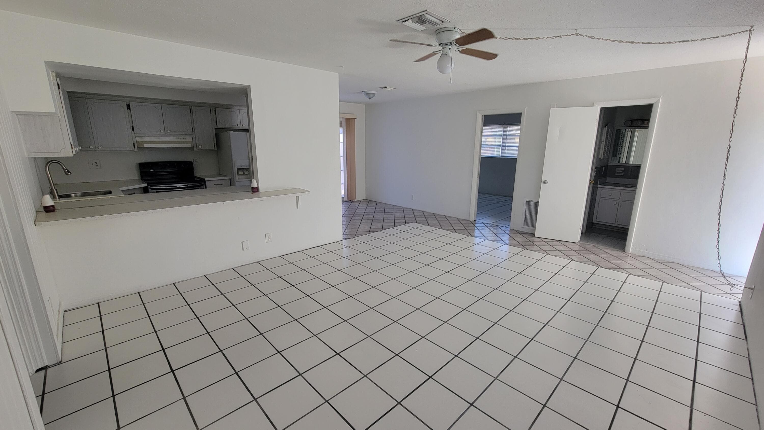 1927 Lincoln Street 7, Hollywood, FL 33020 — photo 2 of 12