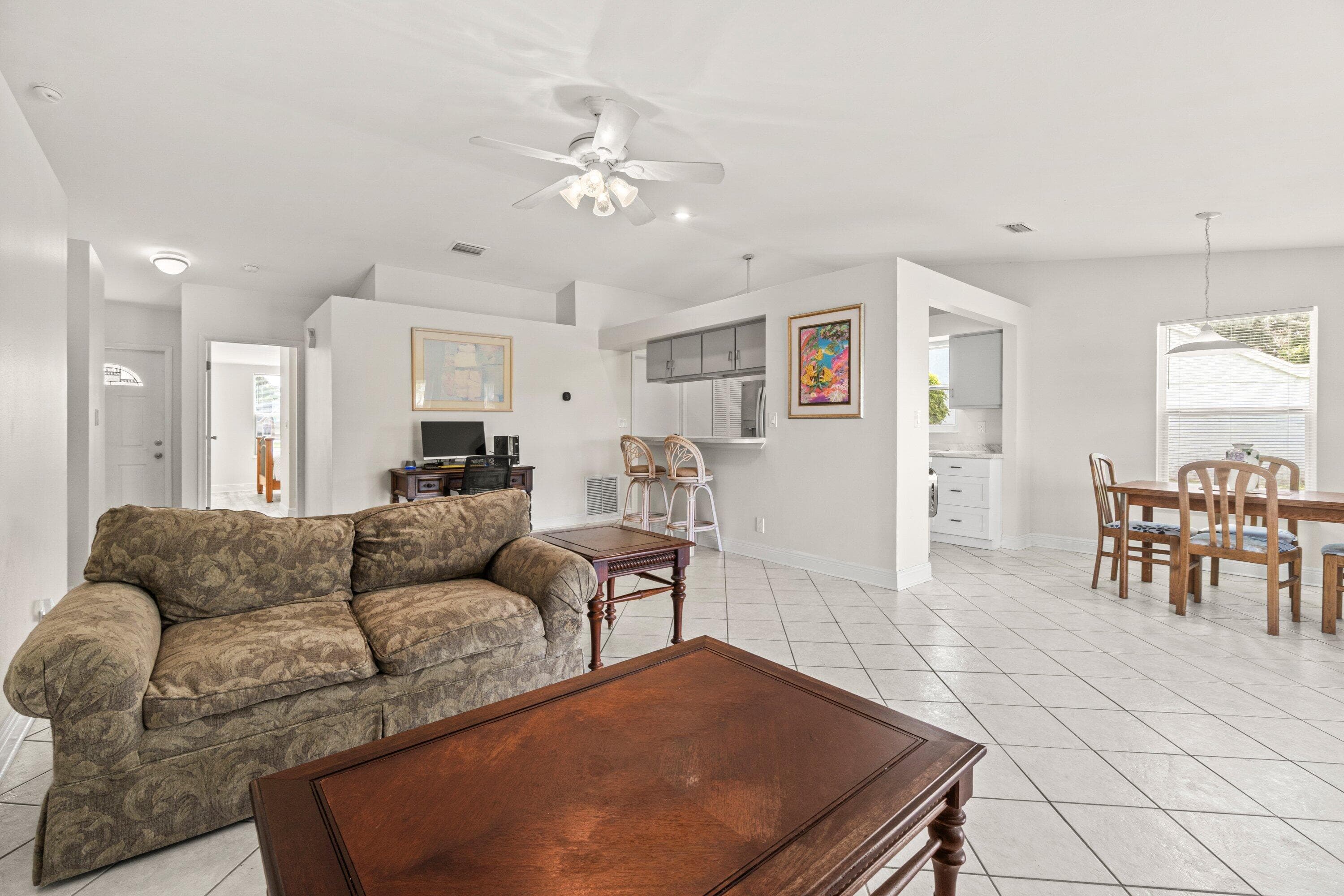 31 Misty Meadow Drive, Boynton Beach, FL 33436 — photo 10 of 45