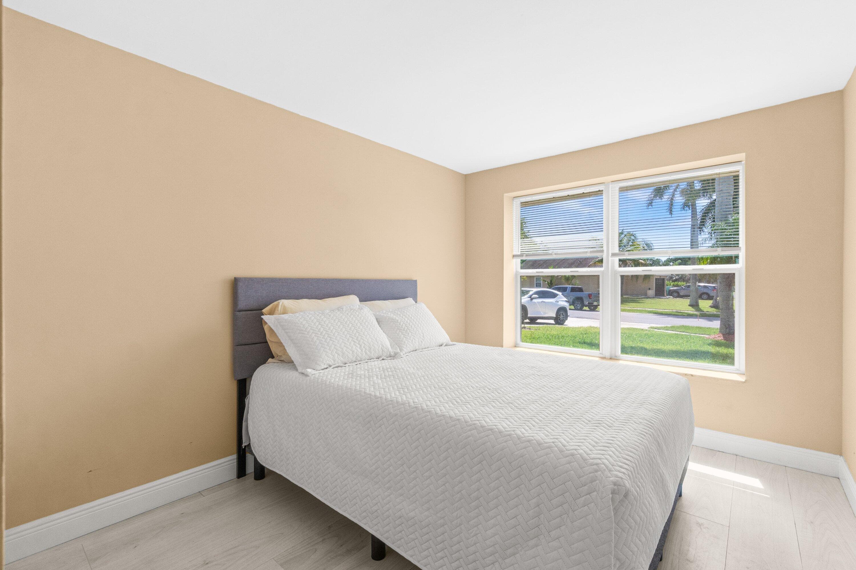 31 Misty Meadow Drive, Boynton Beach, FL 33436 — photo 22 of 45