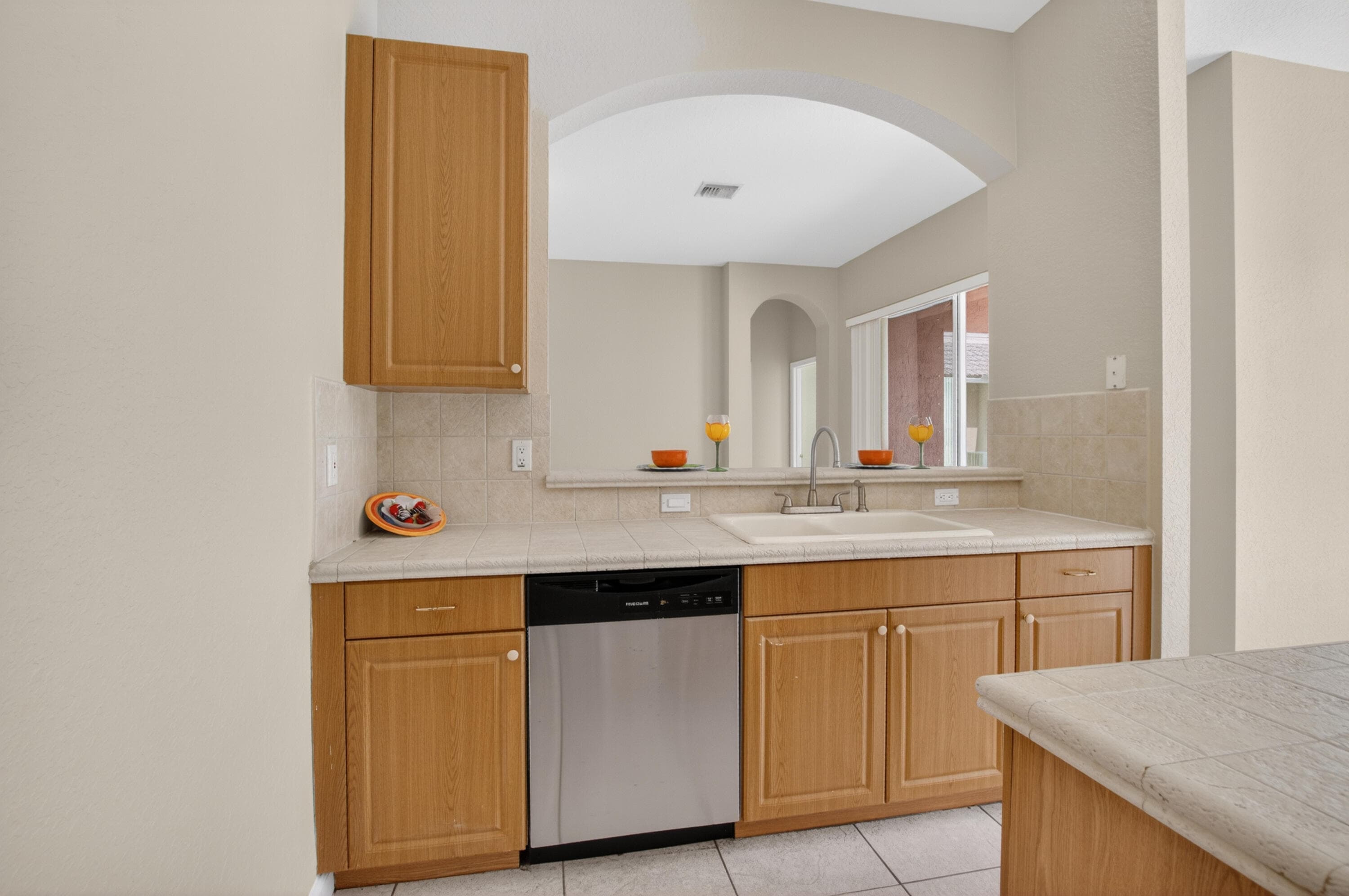 9954 Boynton Gardens Way, Boynton Beach, FL 33437 — photo 8 of 39