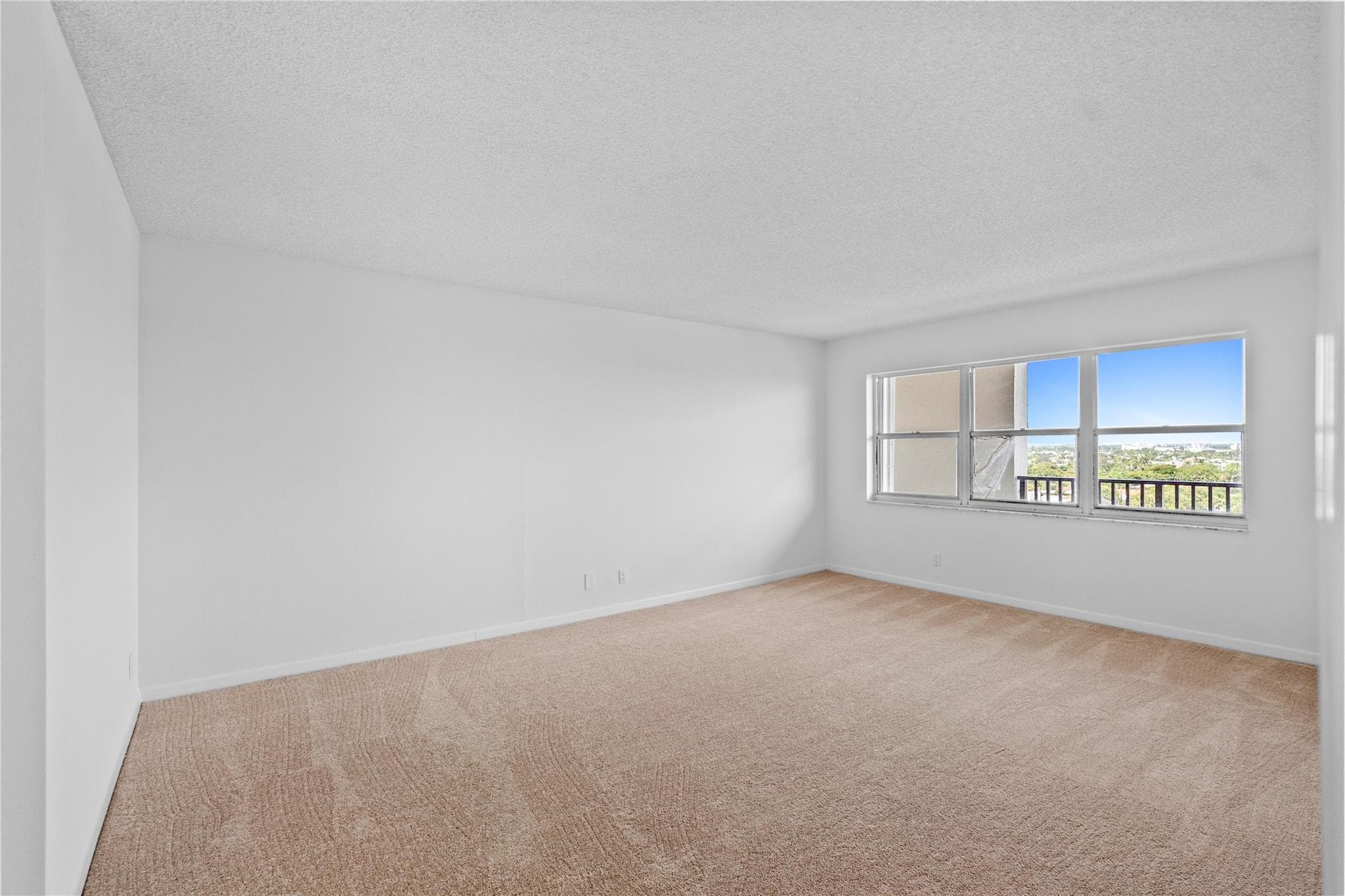 5100 N Ocean Boulevard 1116, Lauderdale-By-The-Sea, FL 33308 — photo 33 of 48