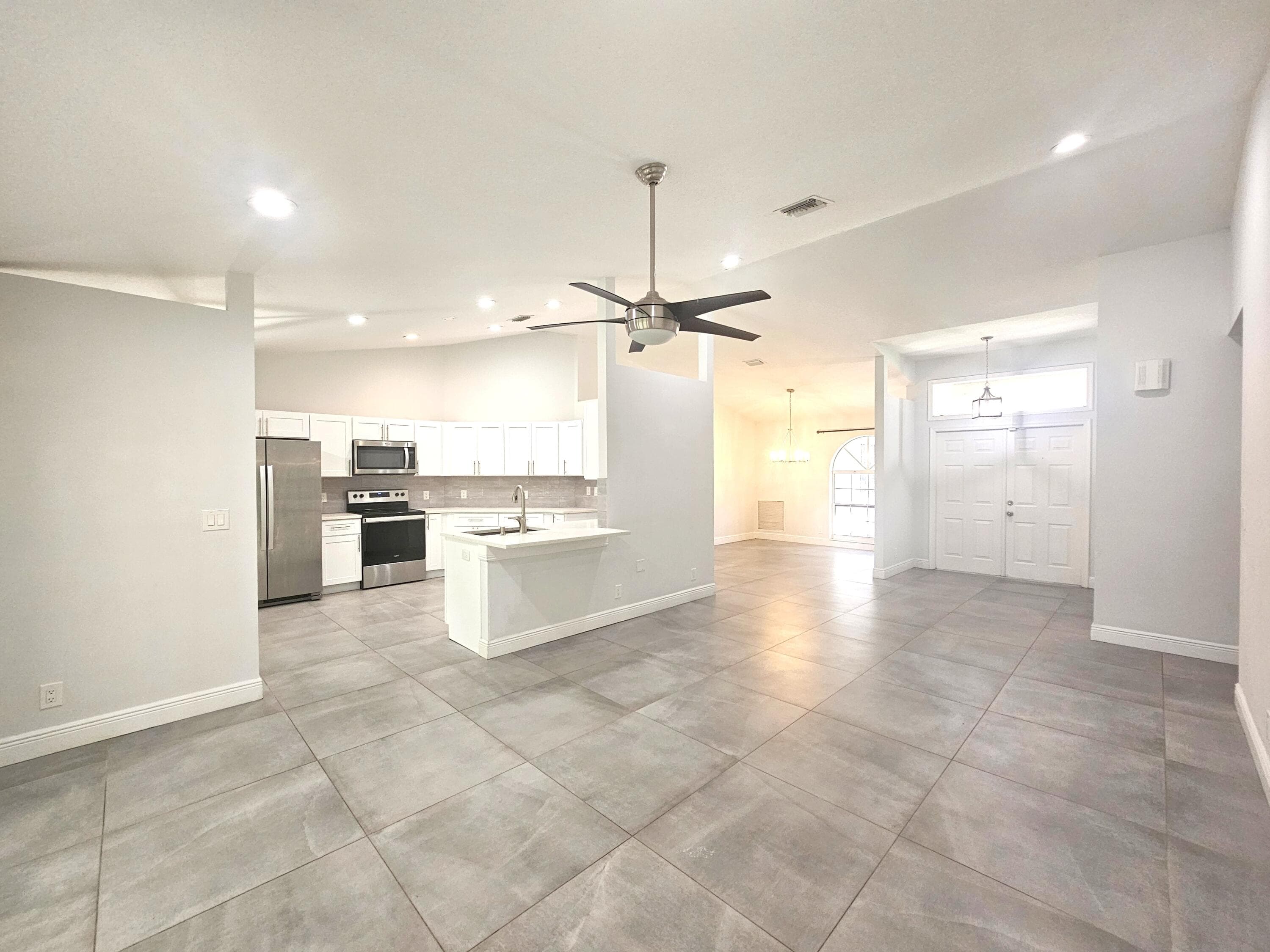 13588 74th Street N, West Palm Beach, FL 33412 — photo 3 of 32