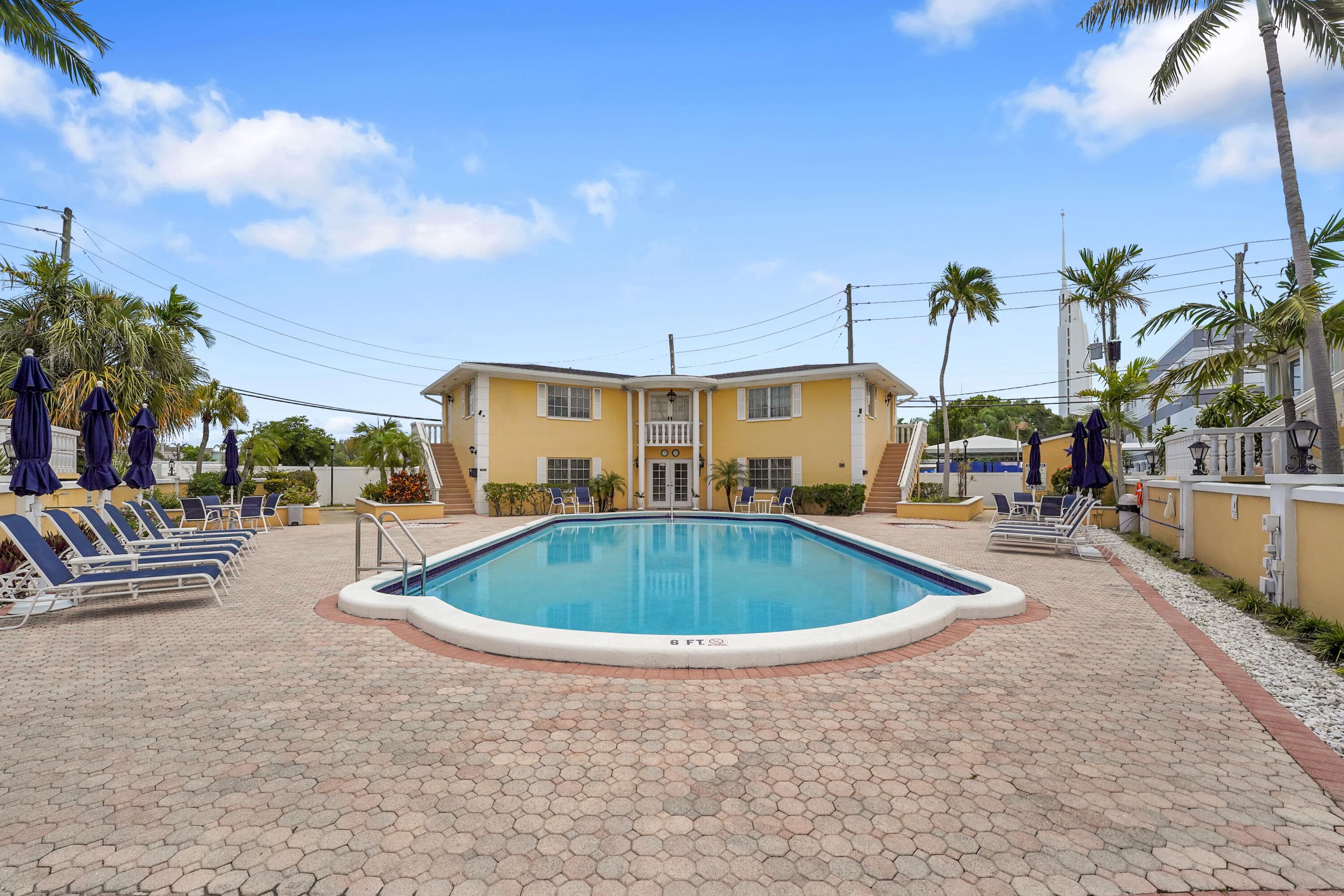 2230 NE 56th Place 223, Fort Lauderdale, FL 33308 — photo 26 of 34