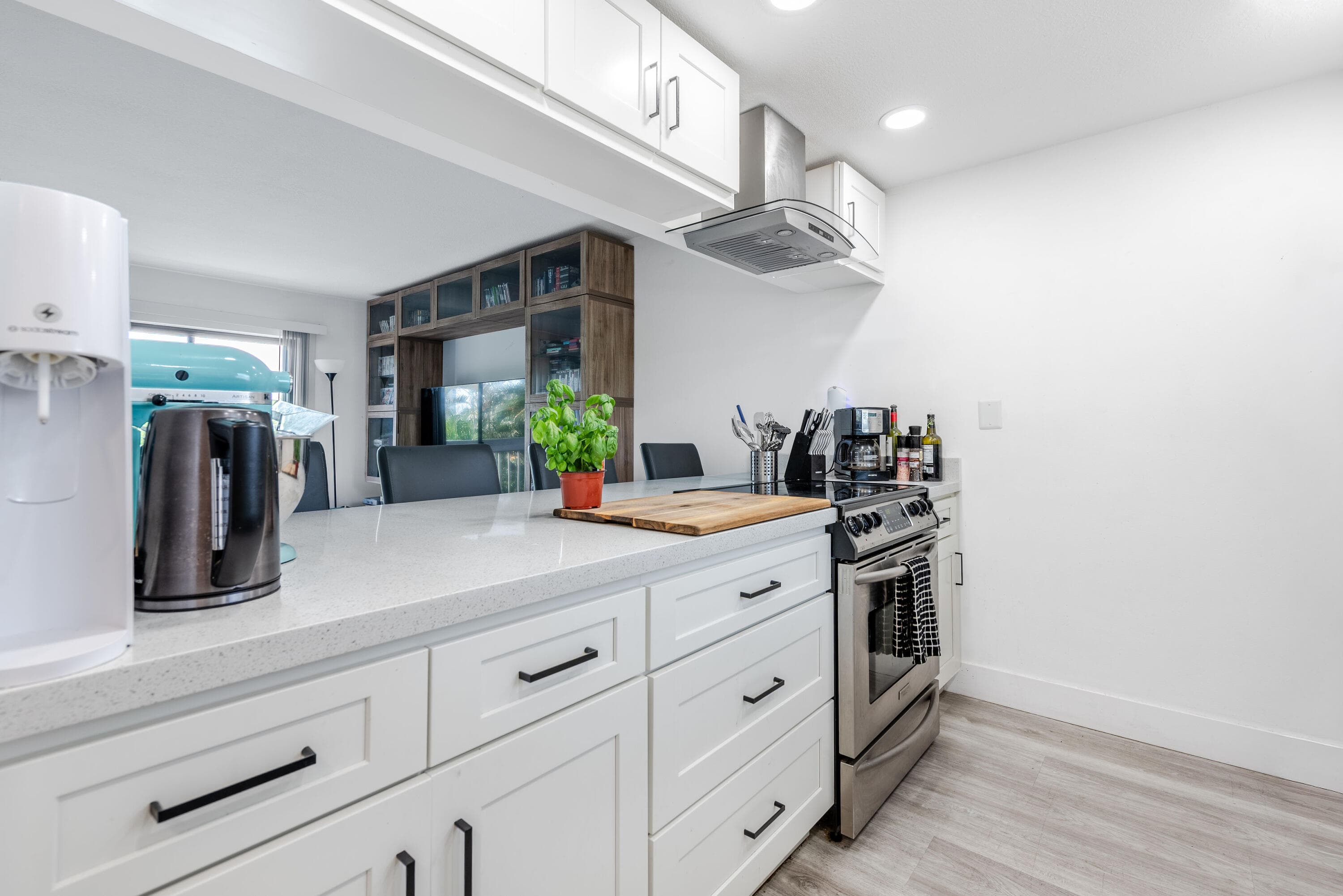 1700 N Congress 302, West Palm Beach, FL 33401 — photo 9 of 26