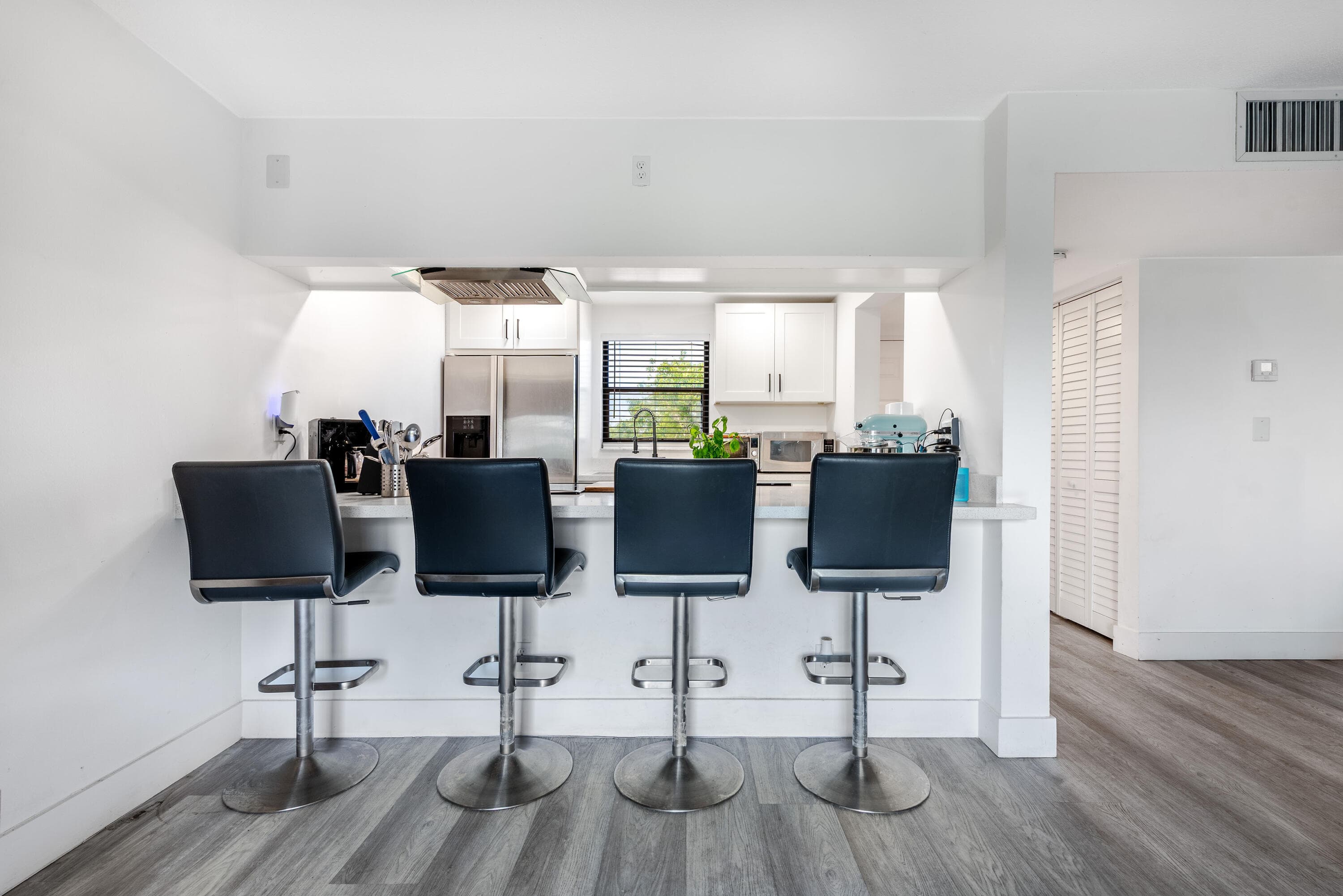 1700 N Congress 302, West Palm Beach, FL 33401 — photo 12 of 26