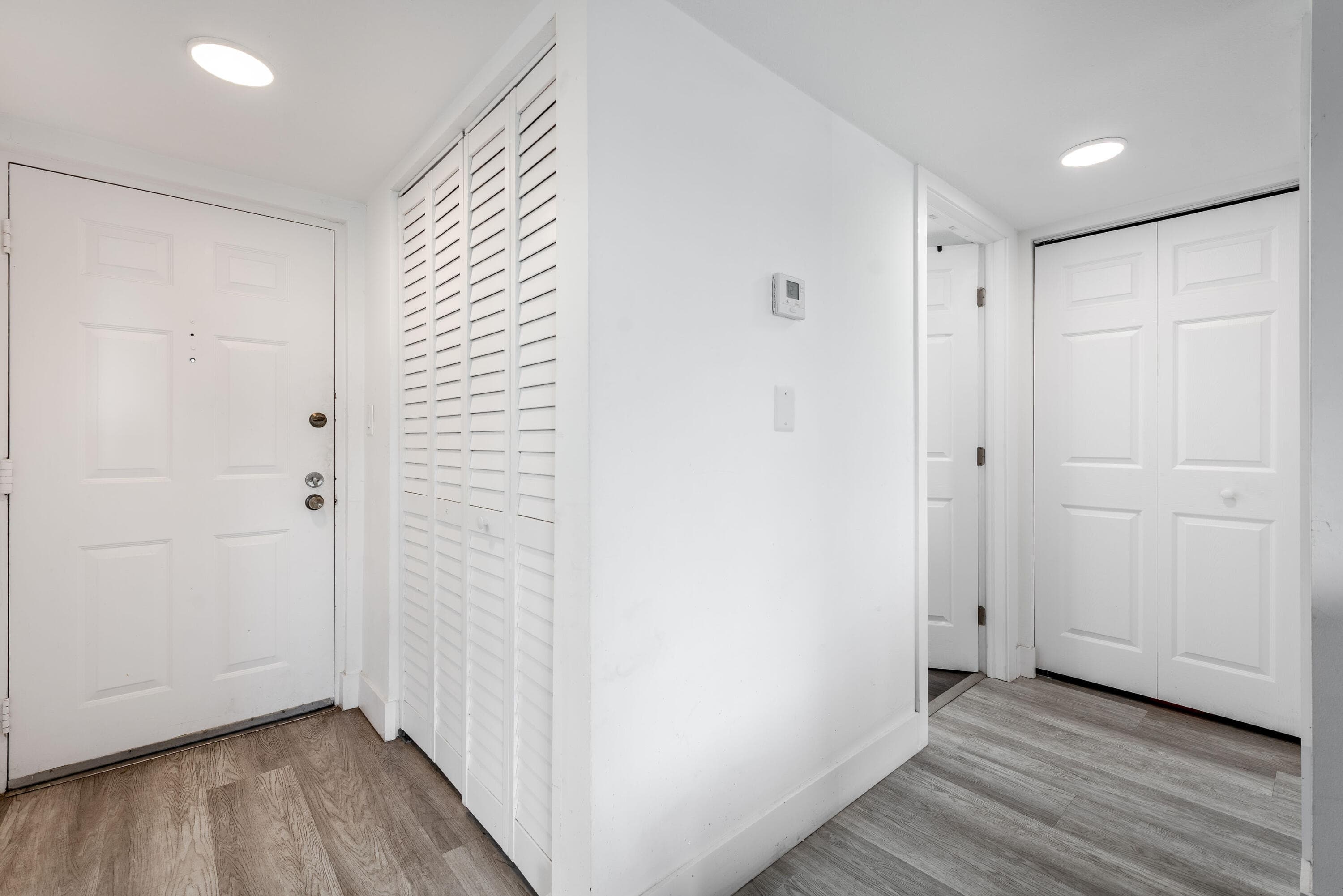 1700 N Congress 302, West Palm Beach, FL 33401 — photo 15 of 26
