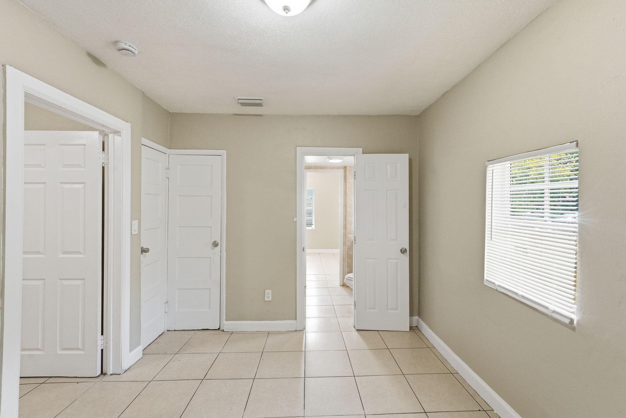 7604 NW 3rd Avenue, Miami, FL 33150 — photo 21 of 32