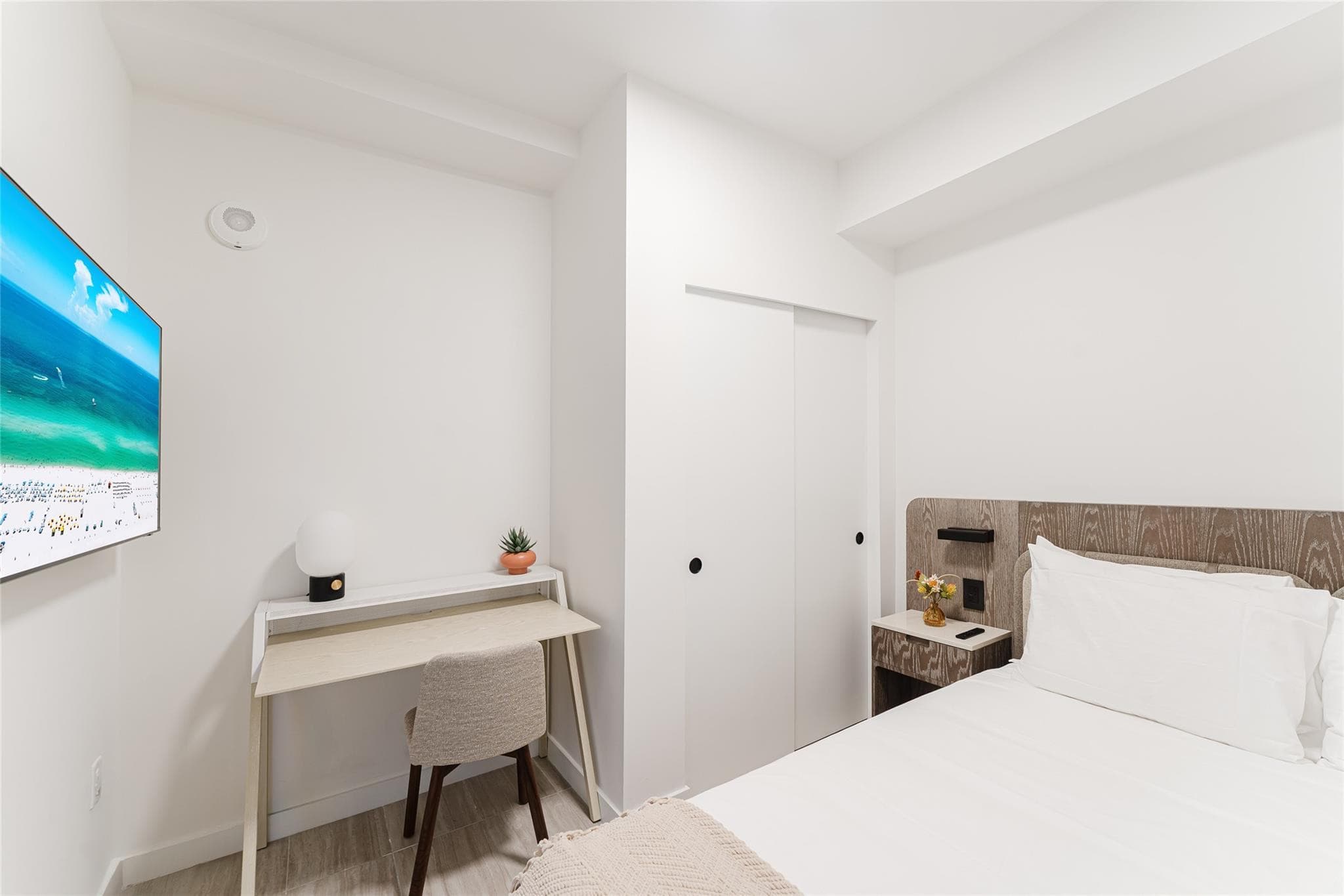 580 72nd Street 1413, Miami Beach, FL 33141 — photo 14 of 44