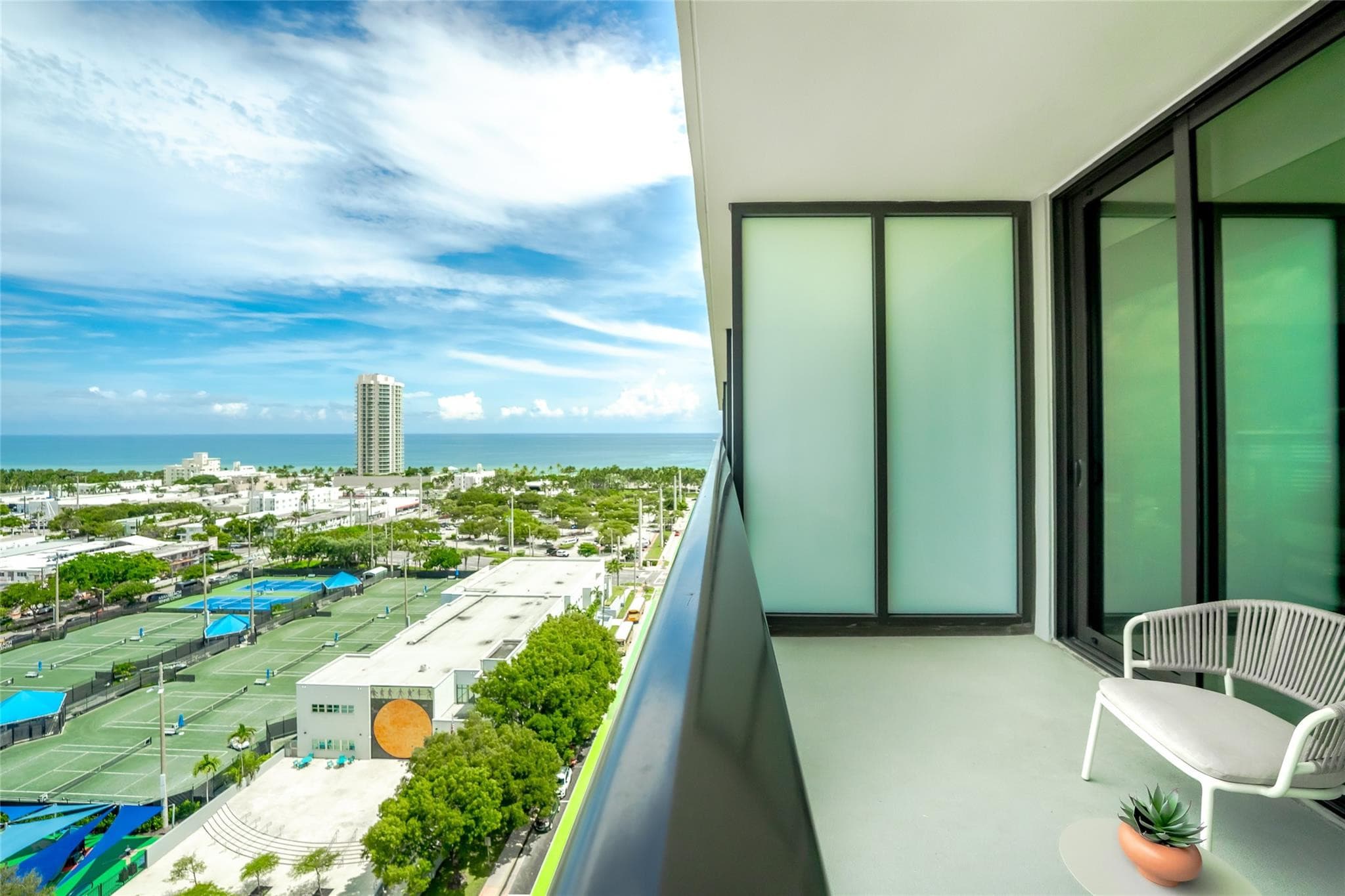 580 72nd Street 1413, Miami Beach, FL 33141 — photo 30 of 44
