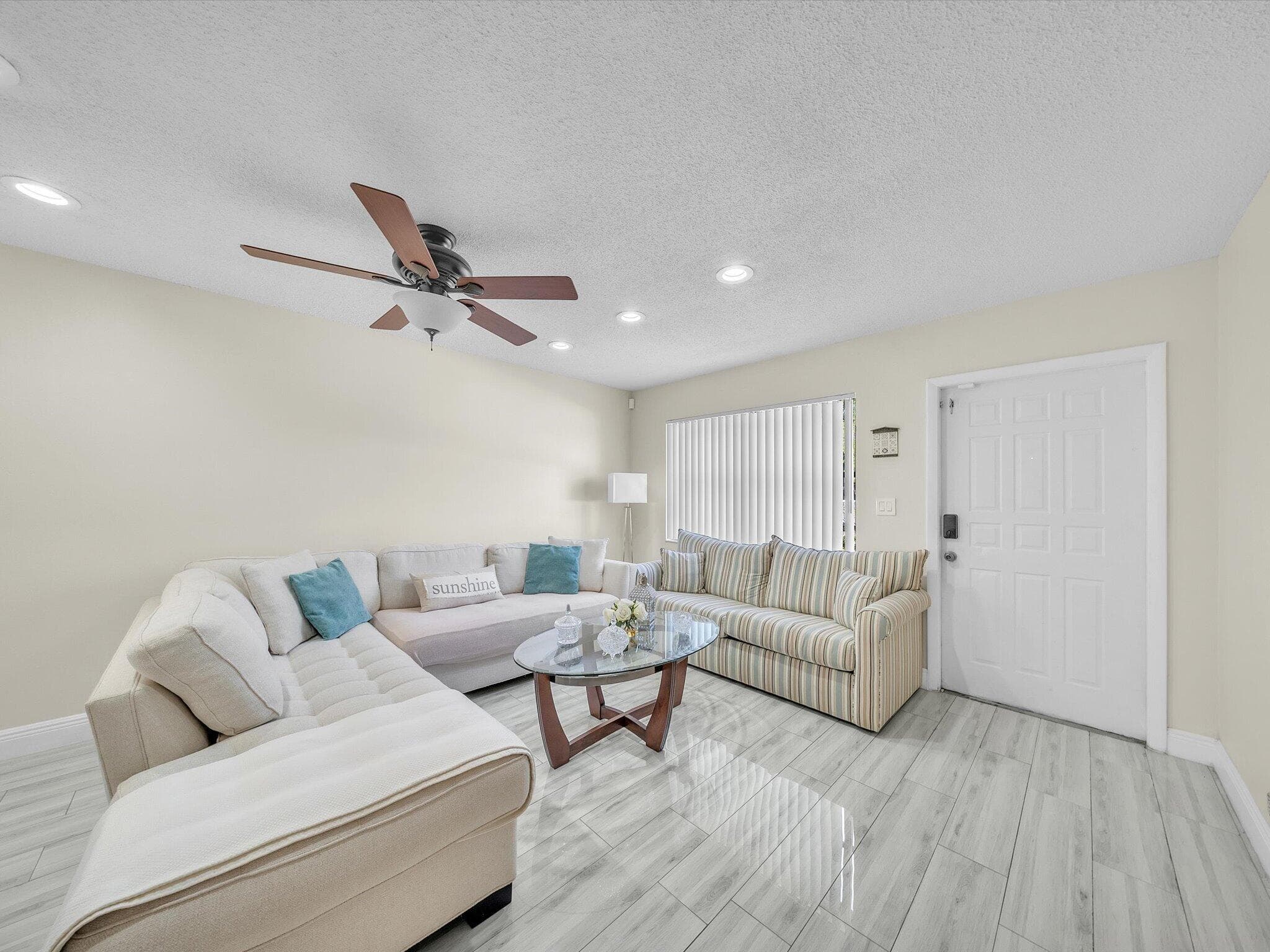 9867 Riverside Drive, Coral Springs, FL 33071 — photo 4 of 31