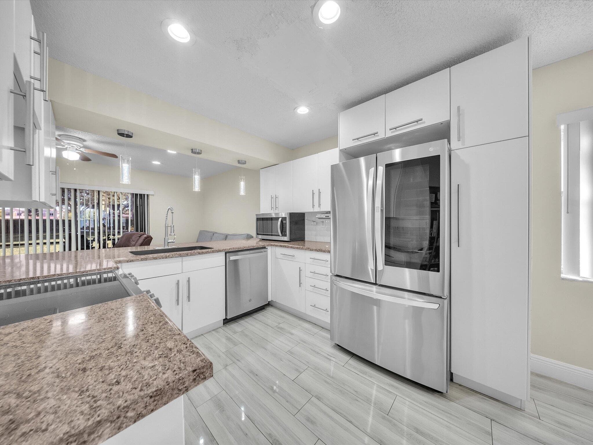 9867 Riverside Drive, Coral Springs, FL 33071 — photo 9 of 31