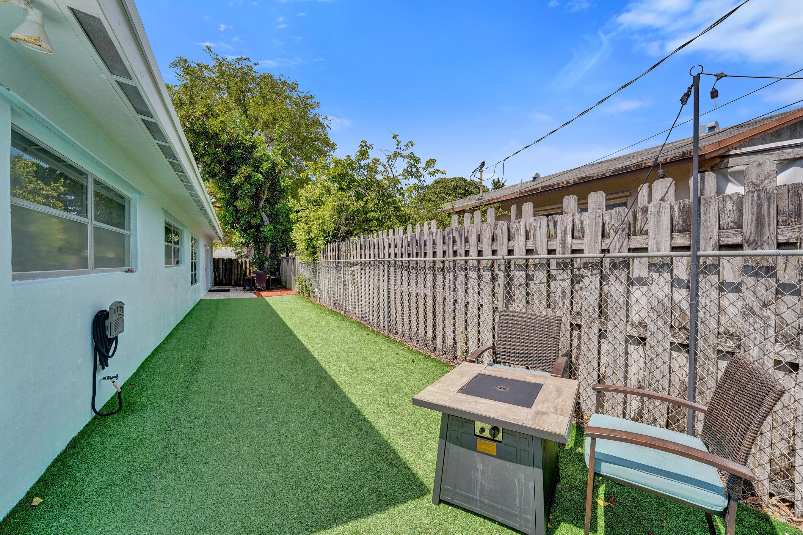 1208 NE 7th Street, Pompano Beach, FL 33060 — photo 15 of 29