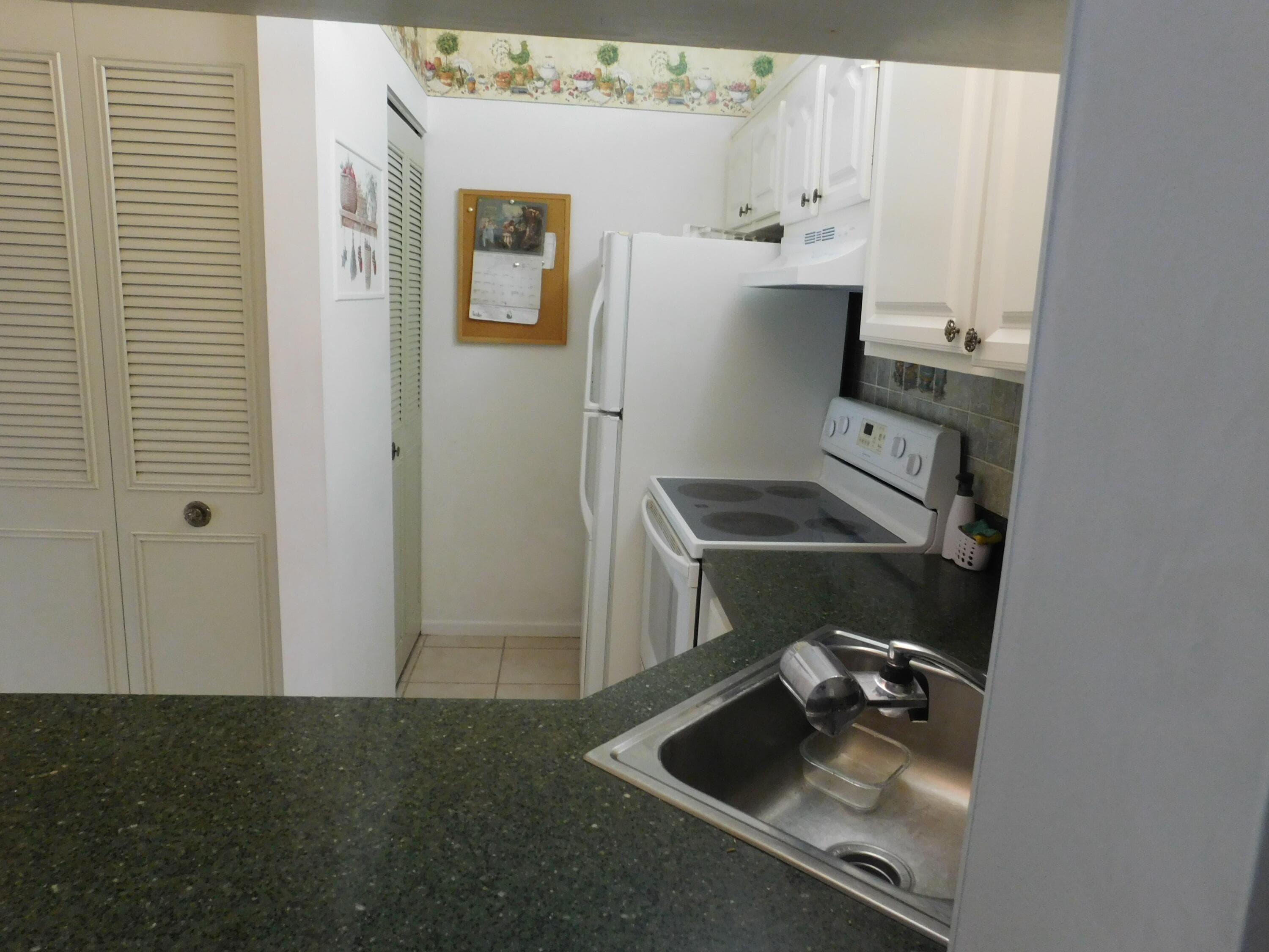 627 Sea Pine Way A2, Greenacres, FL 33415 — photo 9 of 18