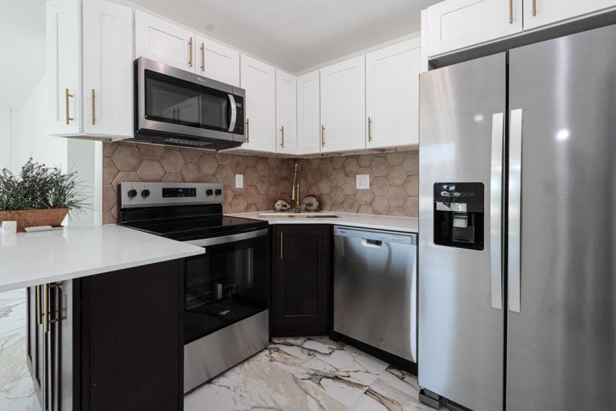 251 Avenue O, Riviera Beach, FL 33404 — photo 7 of 14