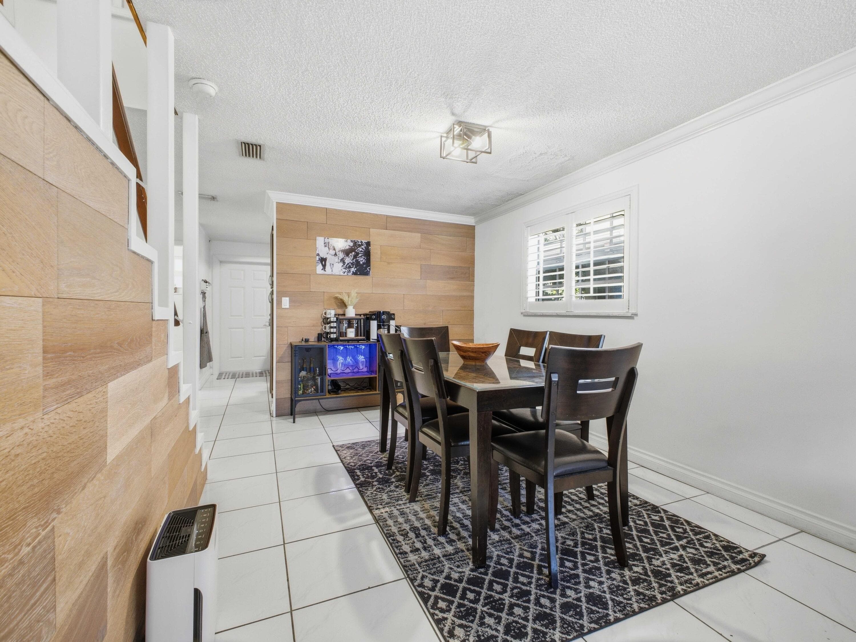 2200 Monroe Street 24, Hollywood, FL 33020 — photo 7 of 31