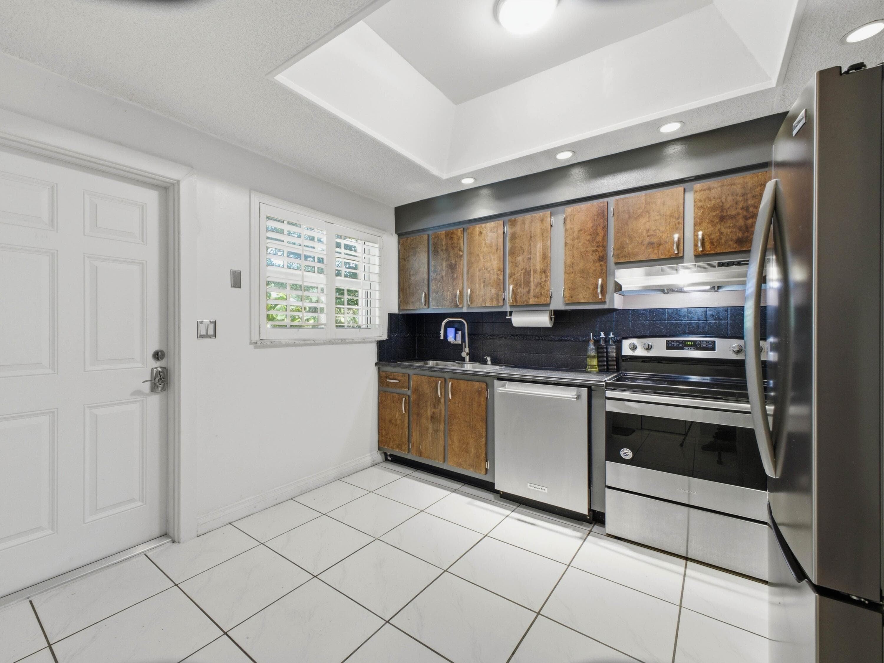 2200 Monroe Street 24, Hollywood, FL 33020 — photo 12 of 31