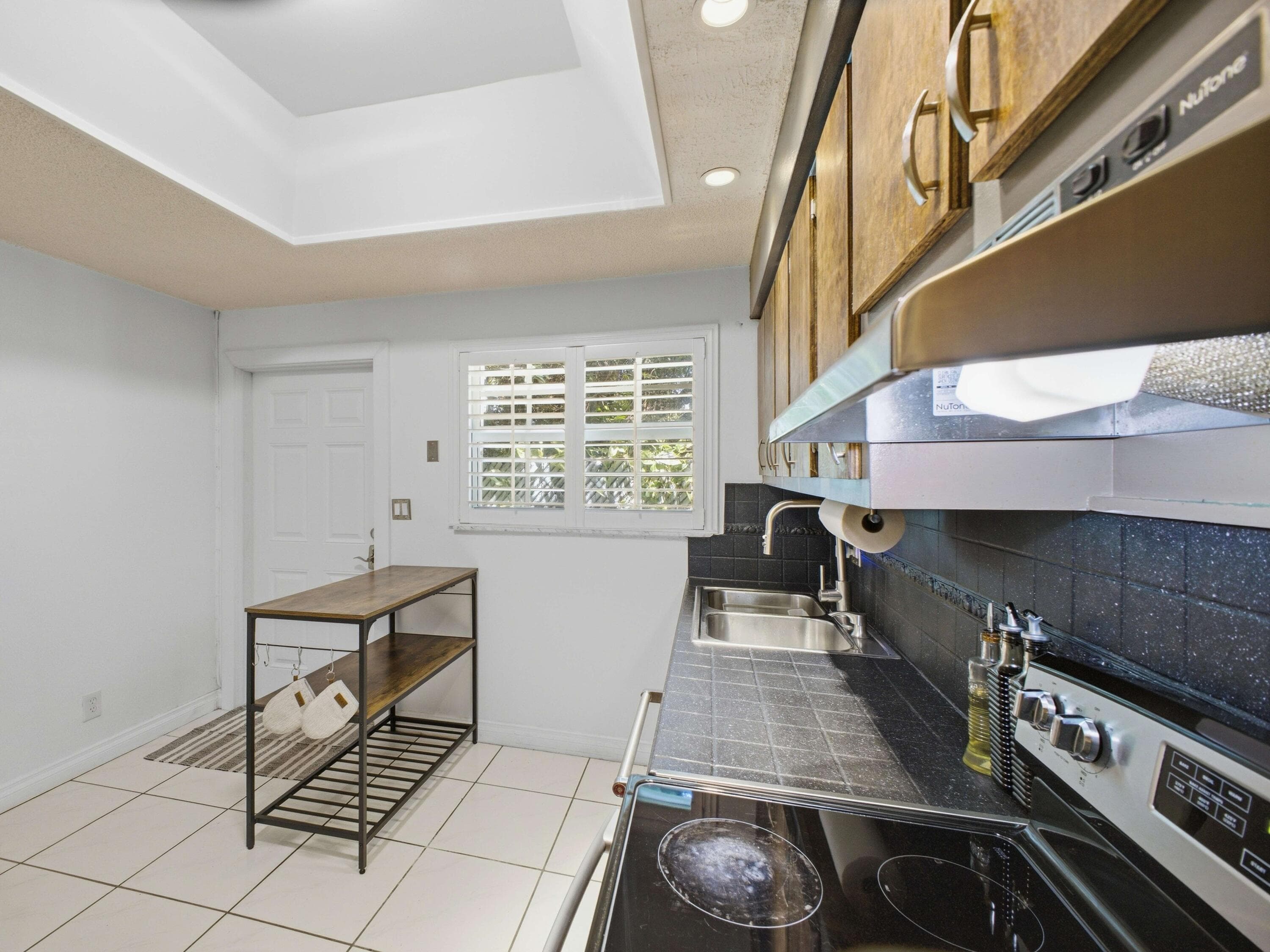 2200 Monroe Street 24, Hollywood, FL 33020 — photo 15 of 31