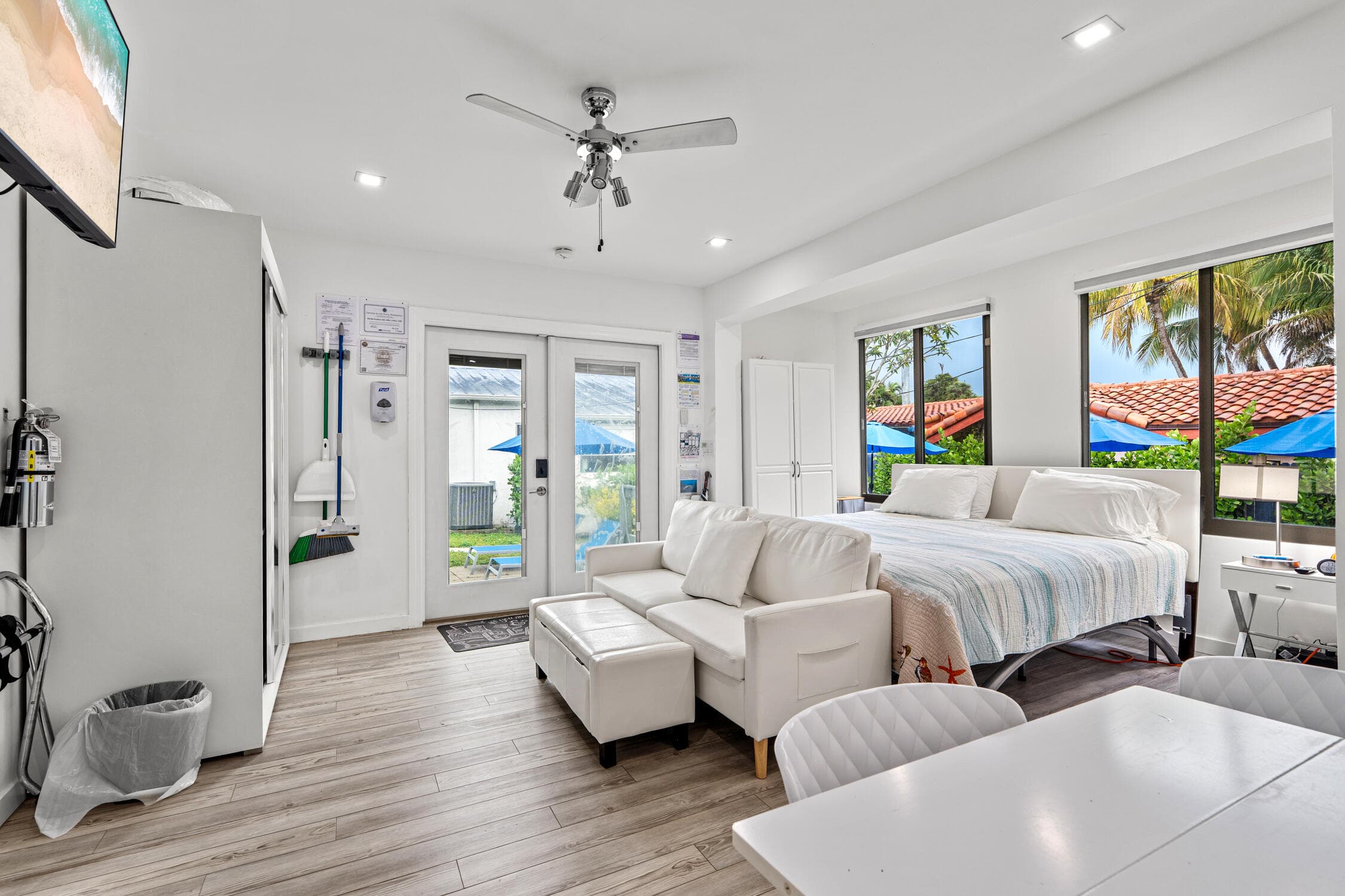 3305 NE 16th Court, Fort Lauderdale, FL 33305 — photo 24 of 32