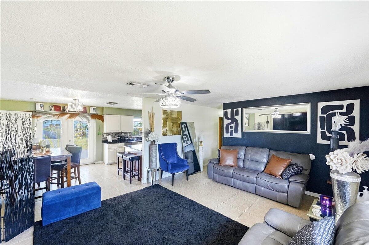 6602 Fort Walton Avenue, Fort Pierce, FL 34951 — photo 6 of 40