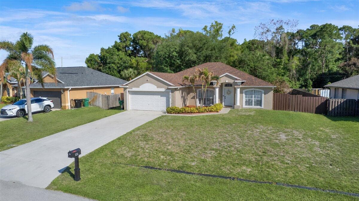 538 SW Comet Terrace, Port St. Lucie, FL 34953 — photo 2 of 56