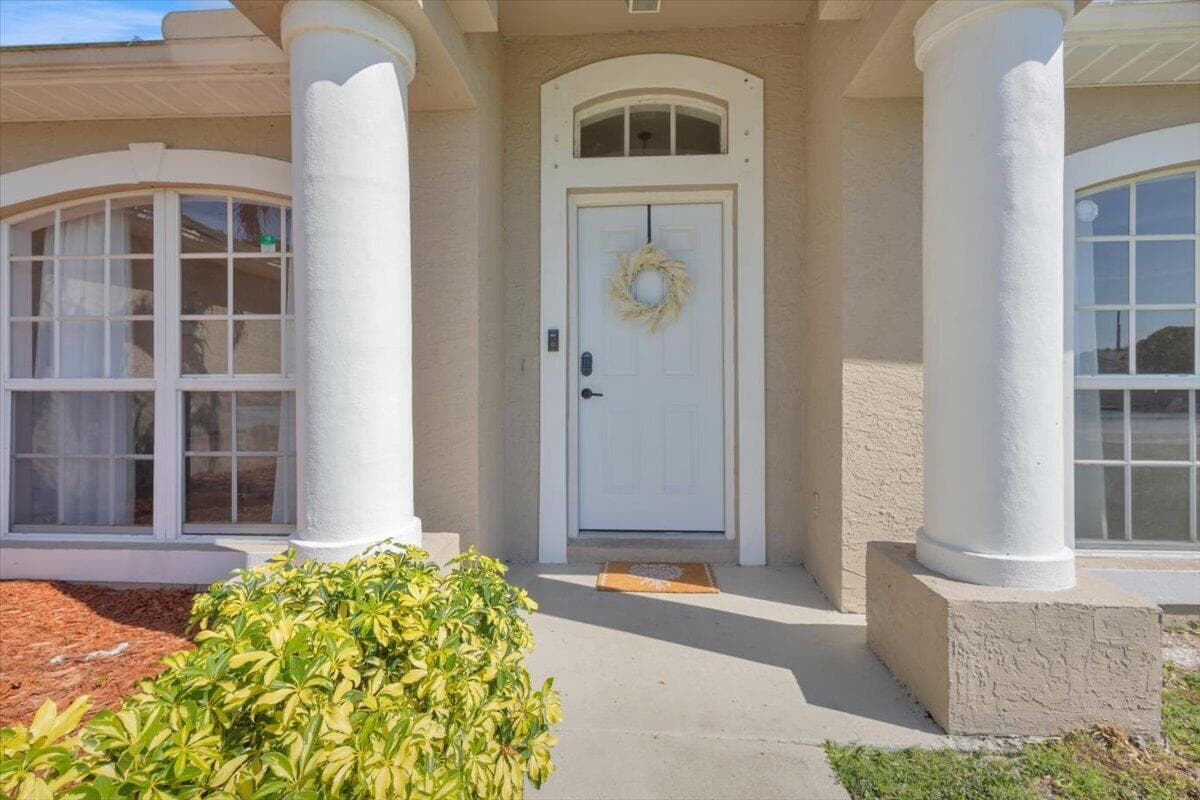 538 SW Comet Terrace, Port St. Lucie, FL 34953 — photo 8 of 56