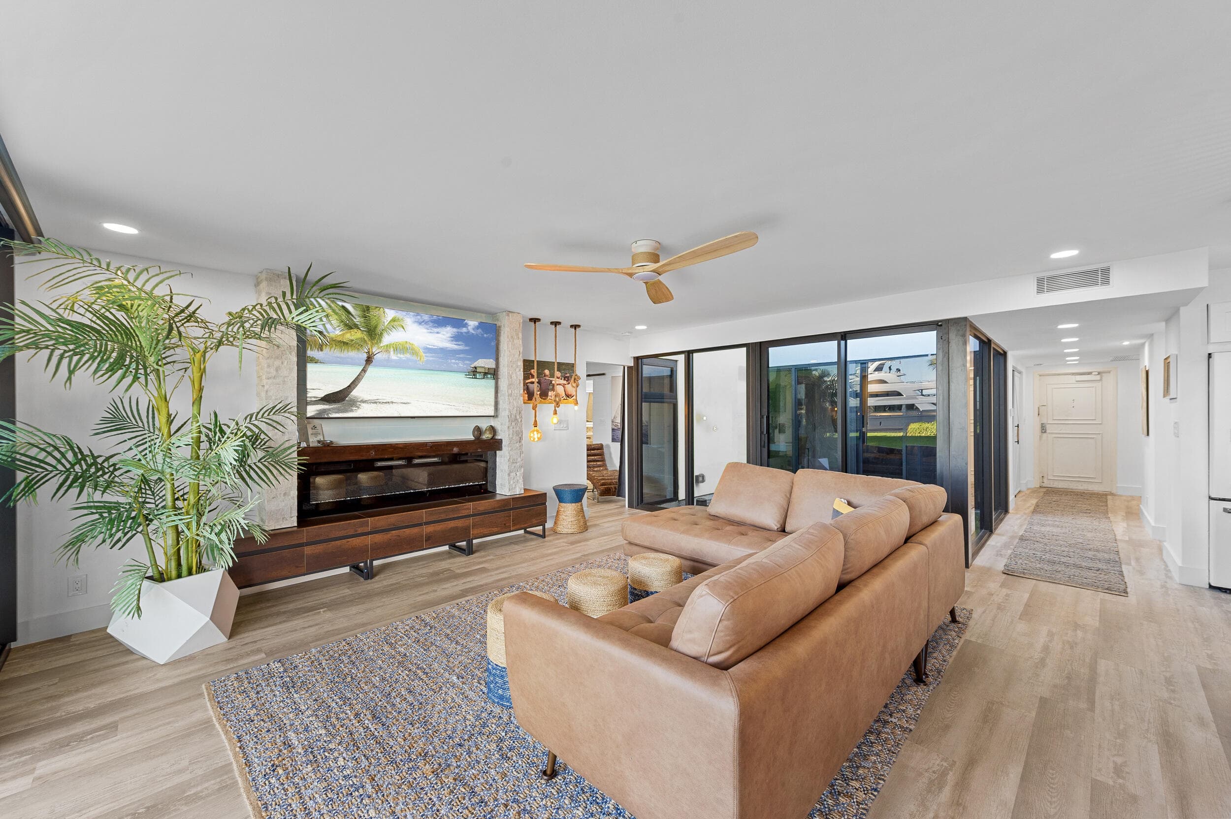 124 Lakeshore Drive G35, North Palm Beach, FL 33408 — photo 13 of 26