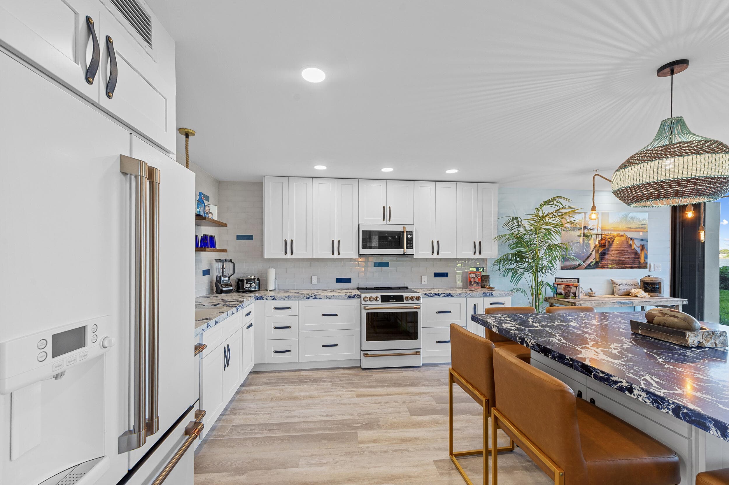 124 Lakeshore Drive G35, North Palm Beach, FL 33408 — photo 7 of 26