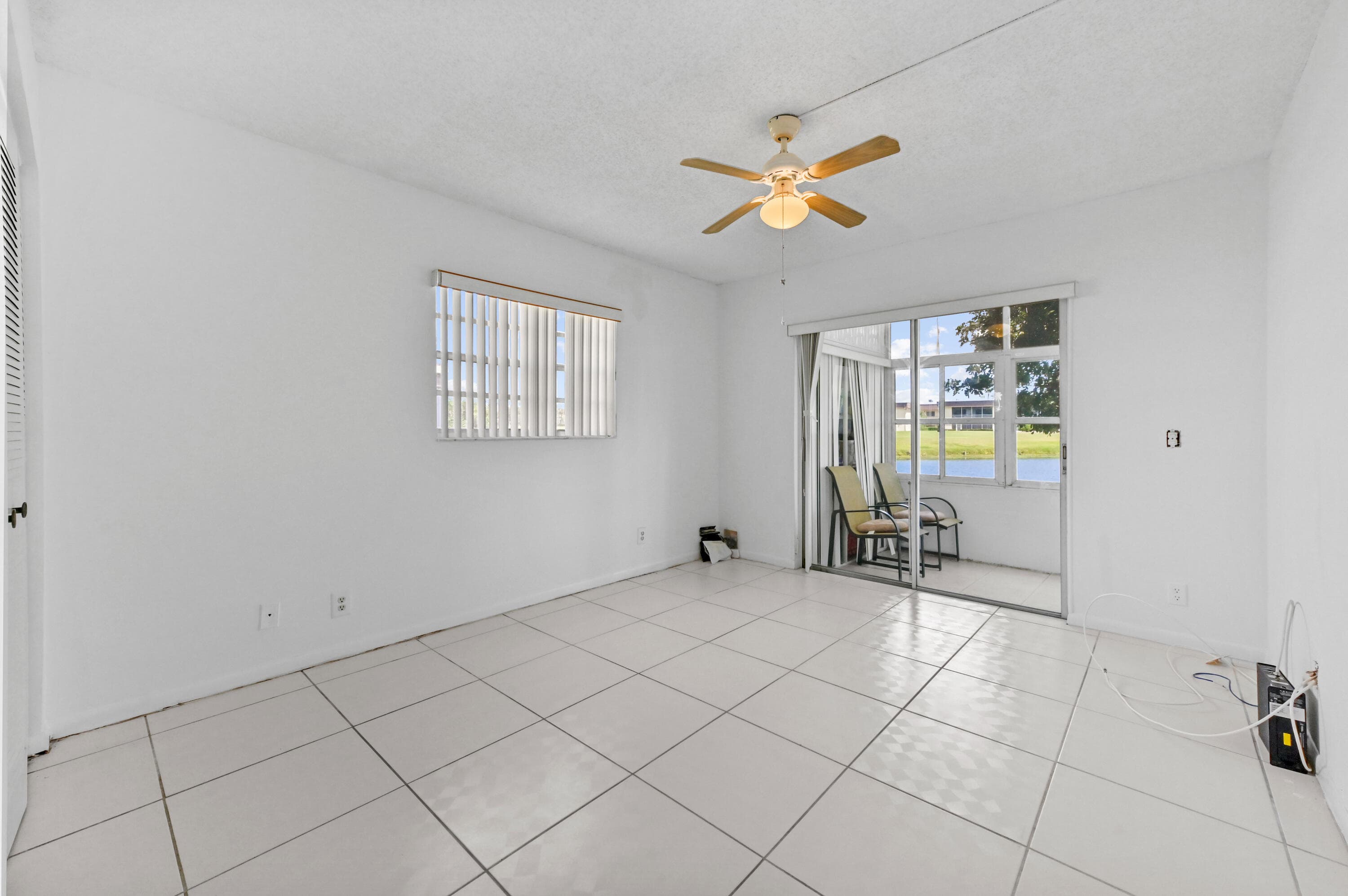 346 Capri H, Delray Beach, FL 33484 — photo 11 of 18