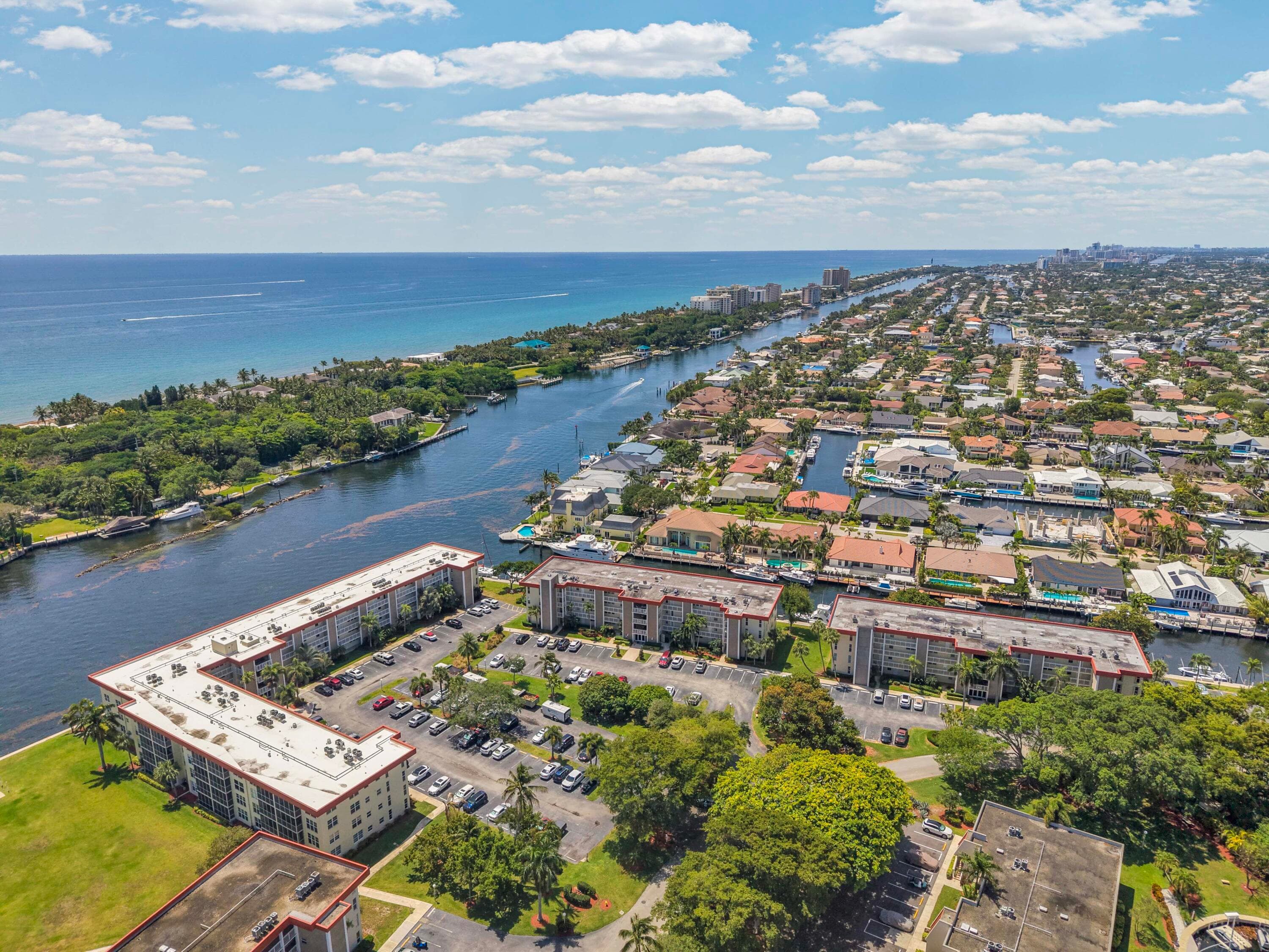 3050 NE 48th Court 305, Lighthouse Point, FL 33064 — photo 2 of 45