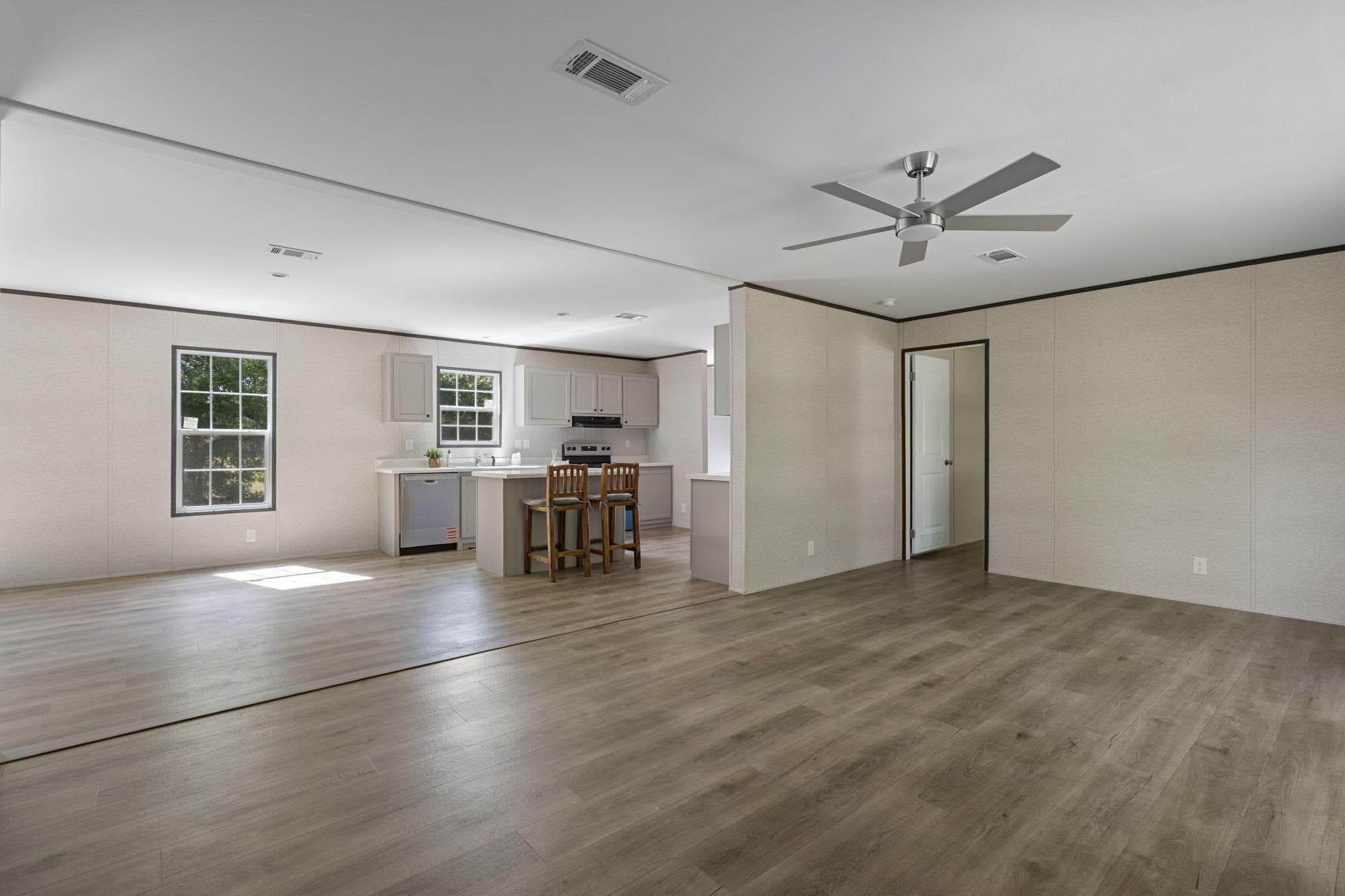 6667 Wild Horse Loop, Keystone Heights, FL 32656 — photo 4 of 48