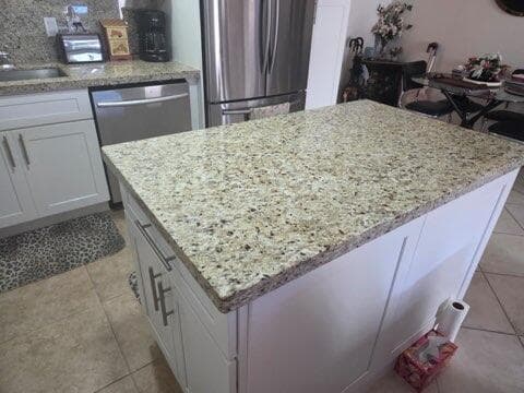 188 Grantham F 188, Deerfield Beach, FL 33442 — photo 4 of 24