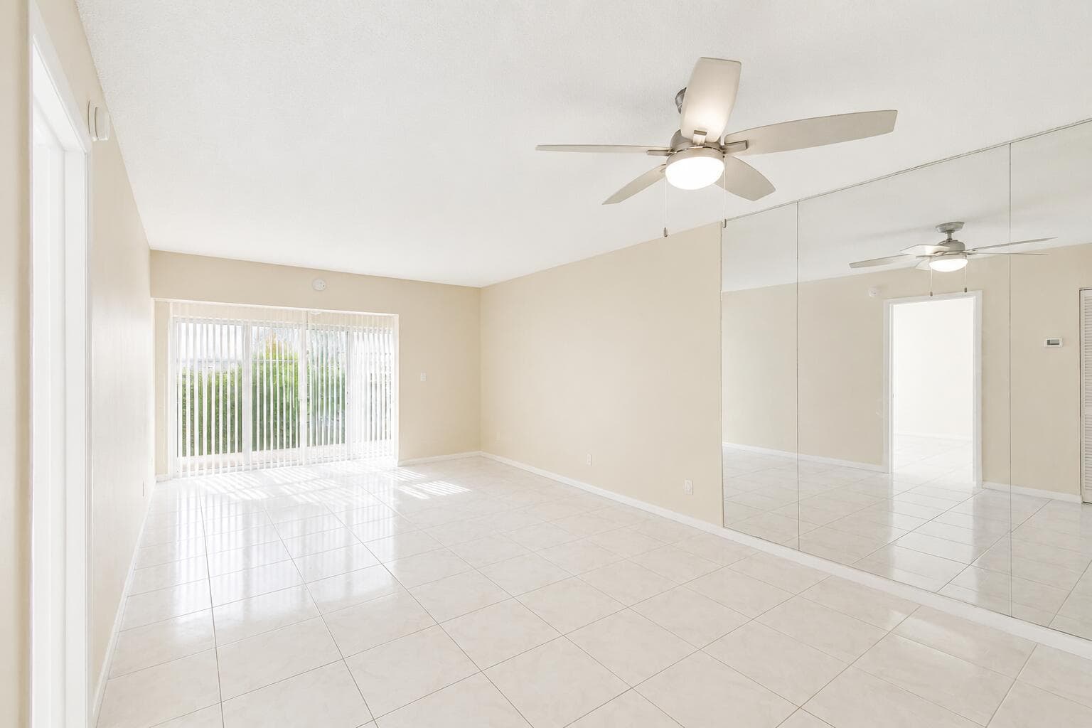3090 NW 46th Avenue 105c, Lauderdale Lakes, FL 33313 — photo 10 of 42
