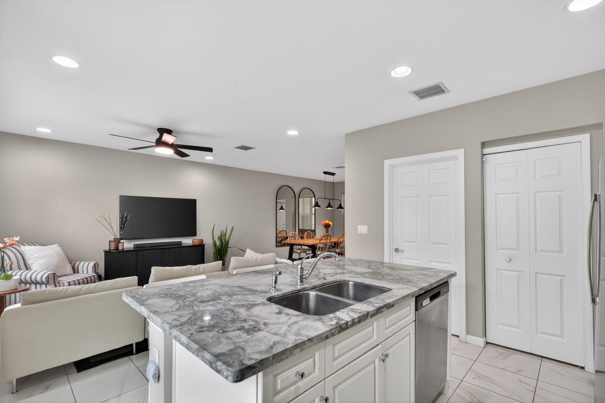 2910 NW Treviso Circle, Port St. Lucie, FL 34986 — photo 7 of 31