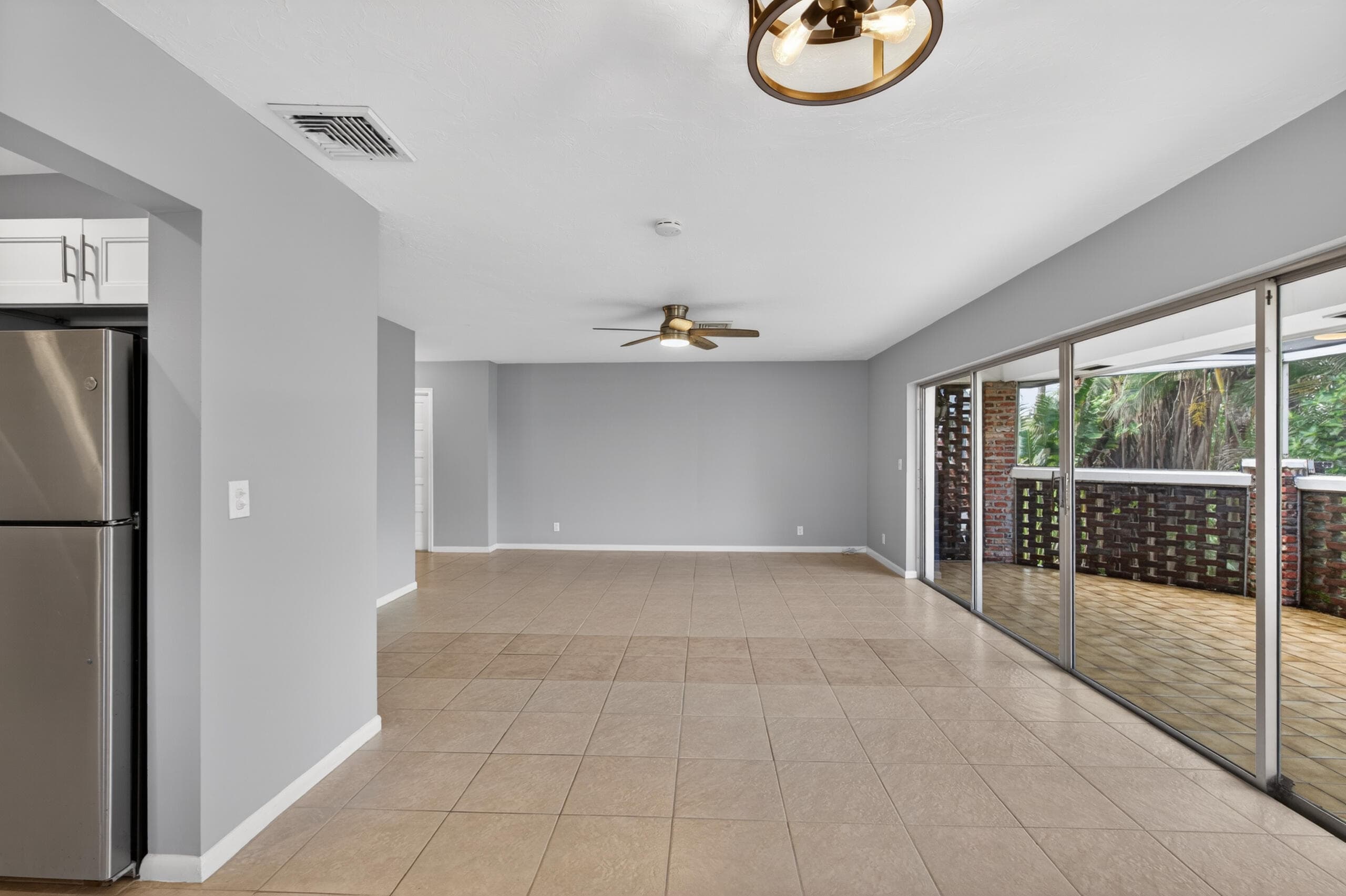 423 Pine Tree Court 23, Atlantis, FL 33462 — photo 9 of 33