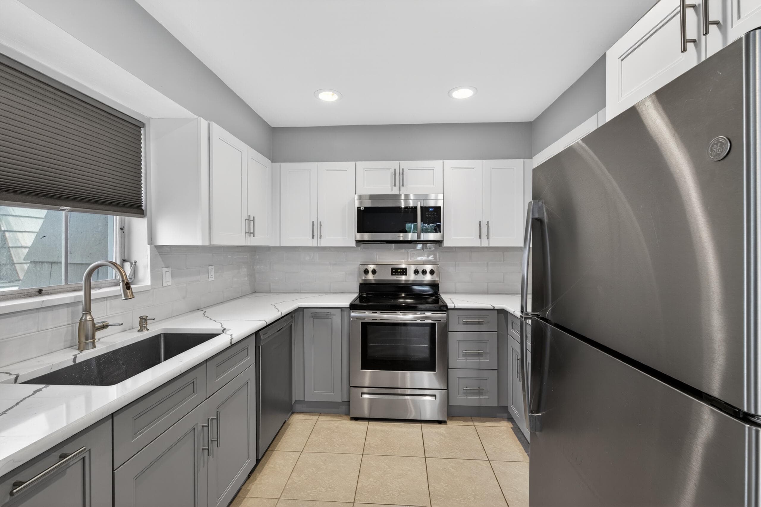 423 Pine Tree Court 23, Atlantis, FL 33462 — photo 10 of 33