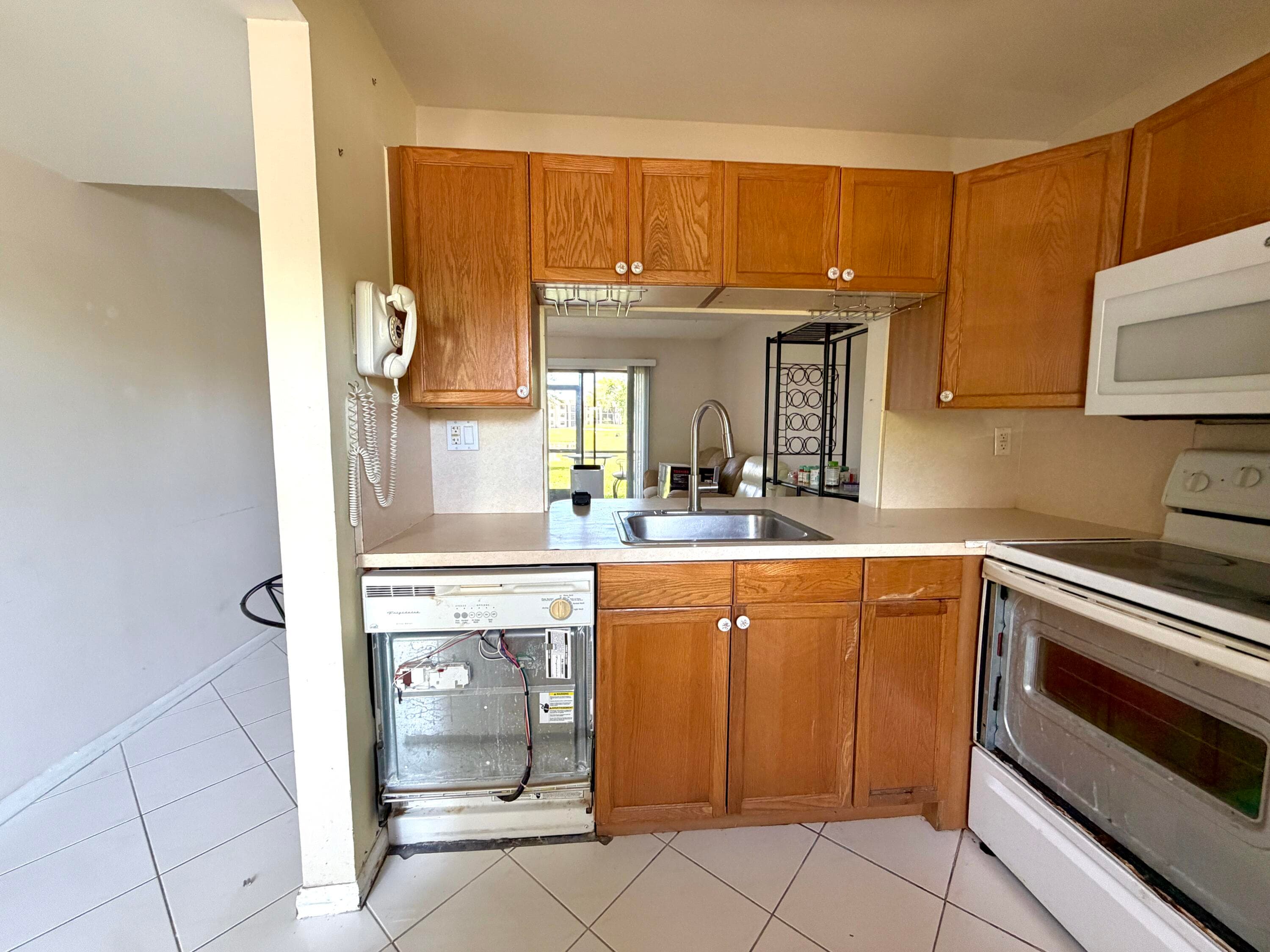 2793 NW 104th Avenue 106, Sunrise, FL 33322 — photo 6 of 15