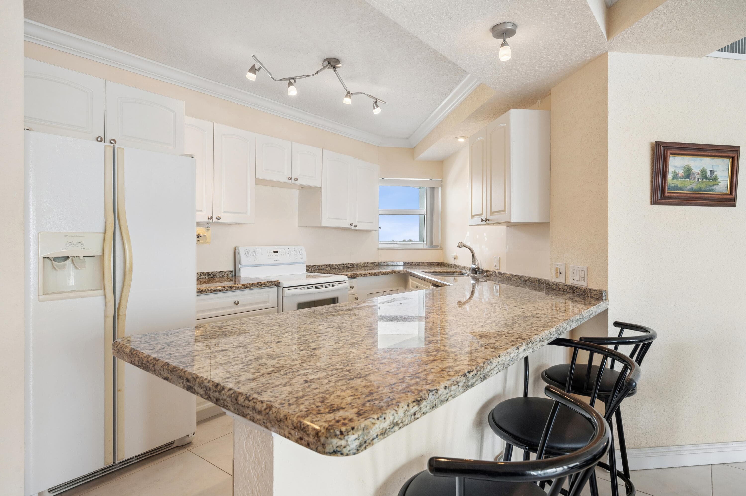 1900 S Ocean Drive 1006, Fort Lauderdale, FL 33316 — photo 7 of 31