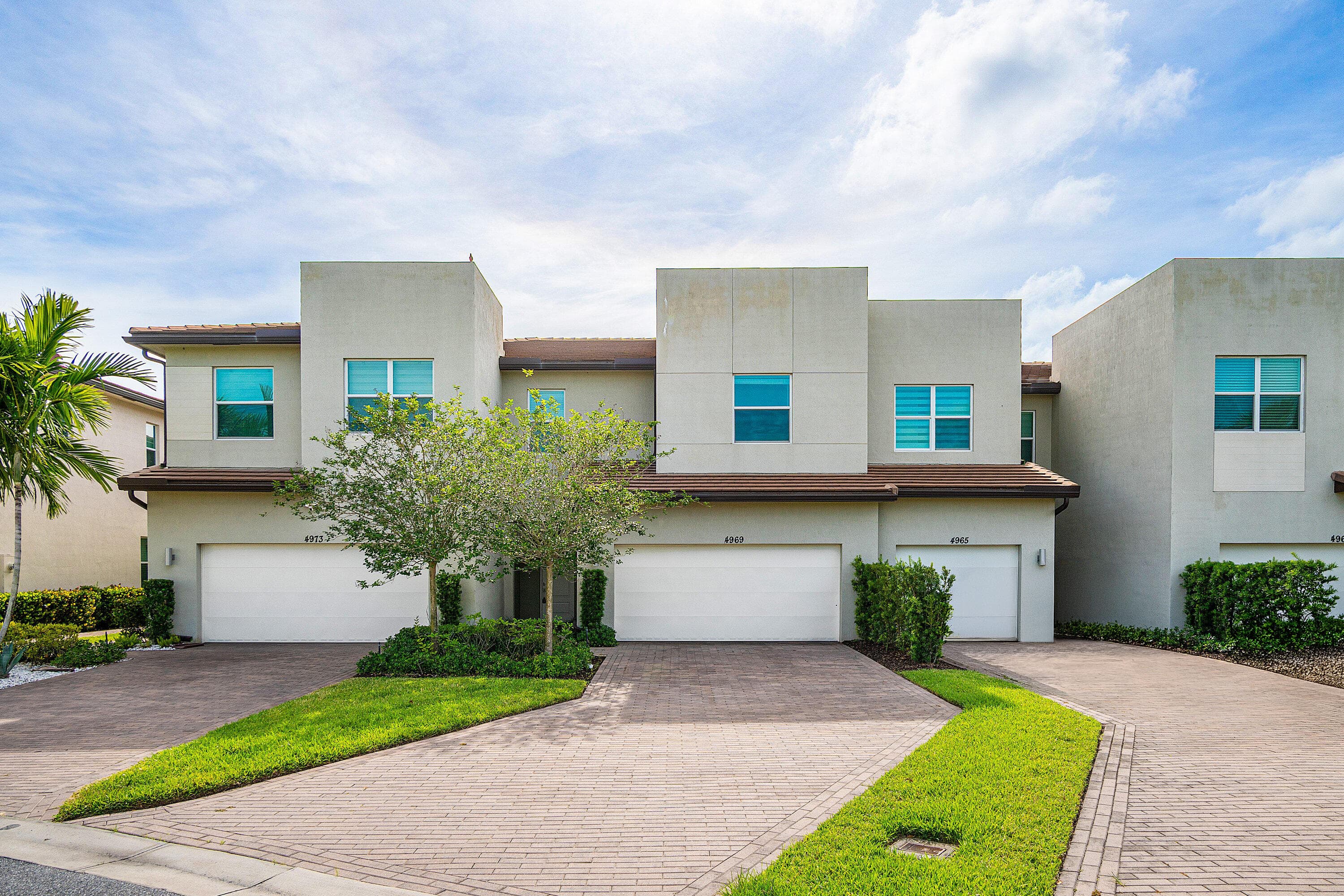 4969 Navali Drive, Lake Worth, FL 33467 — photo 3 of 37