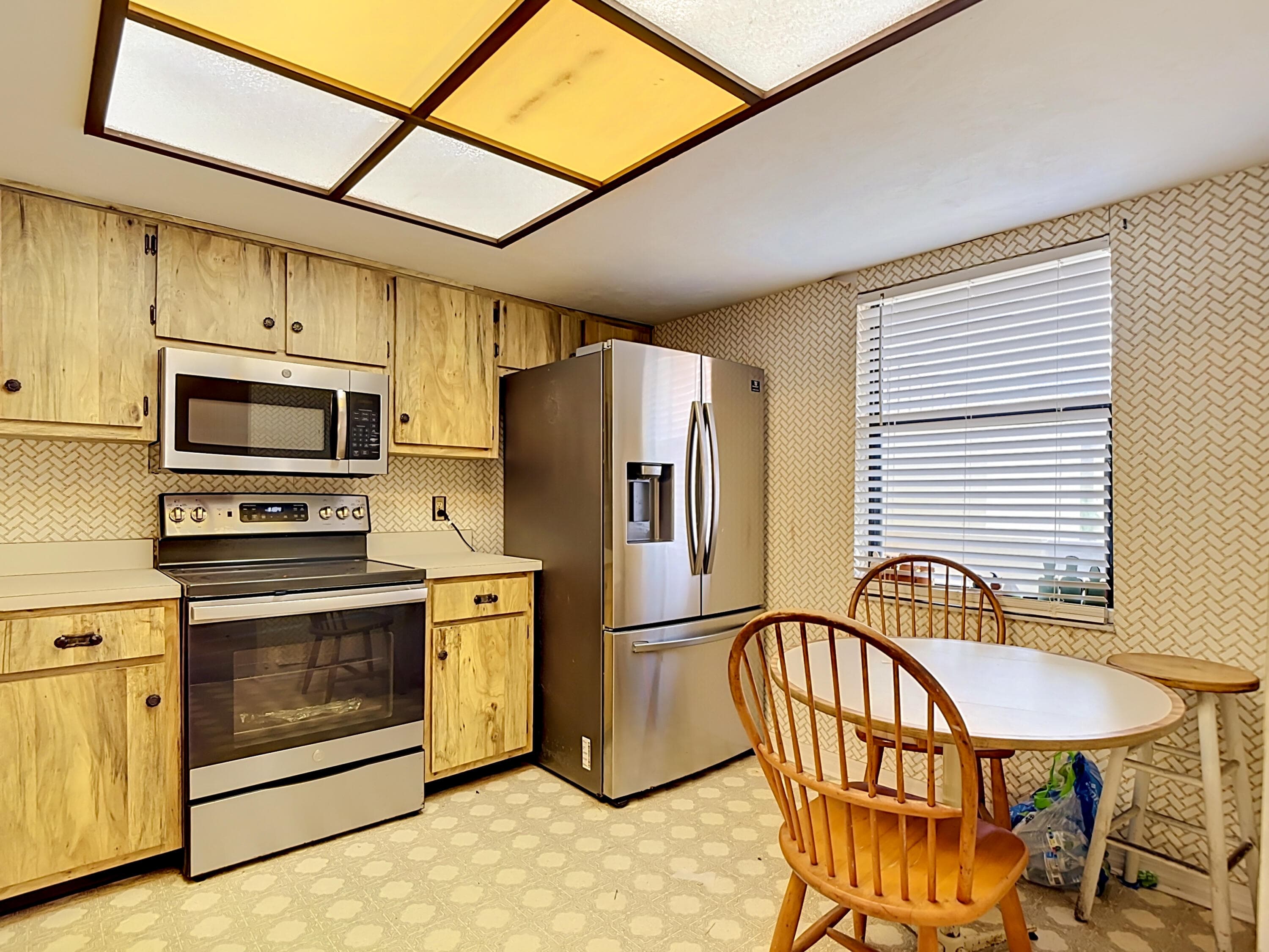 6146 Whiskey Creek Drive, Fort Myers, FL 33919 — photo 13 of 65