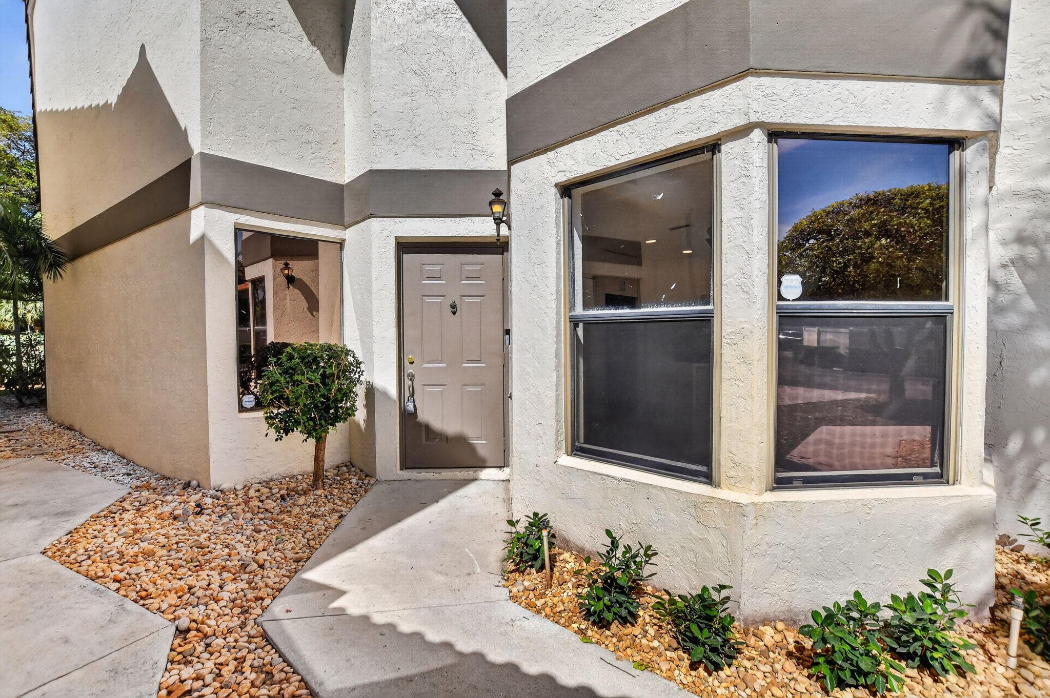 6647 Boca Hermosa Lane, Boca Raton, FL 33433 — photo 2 of 32